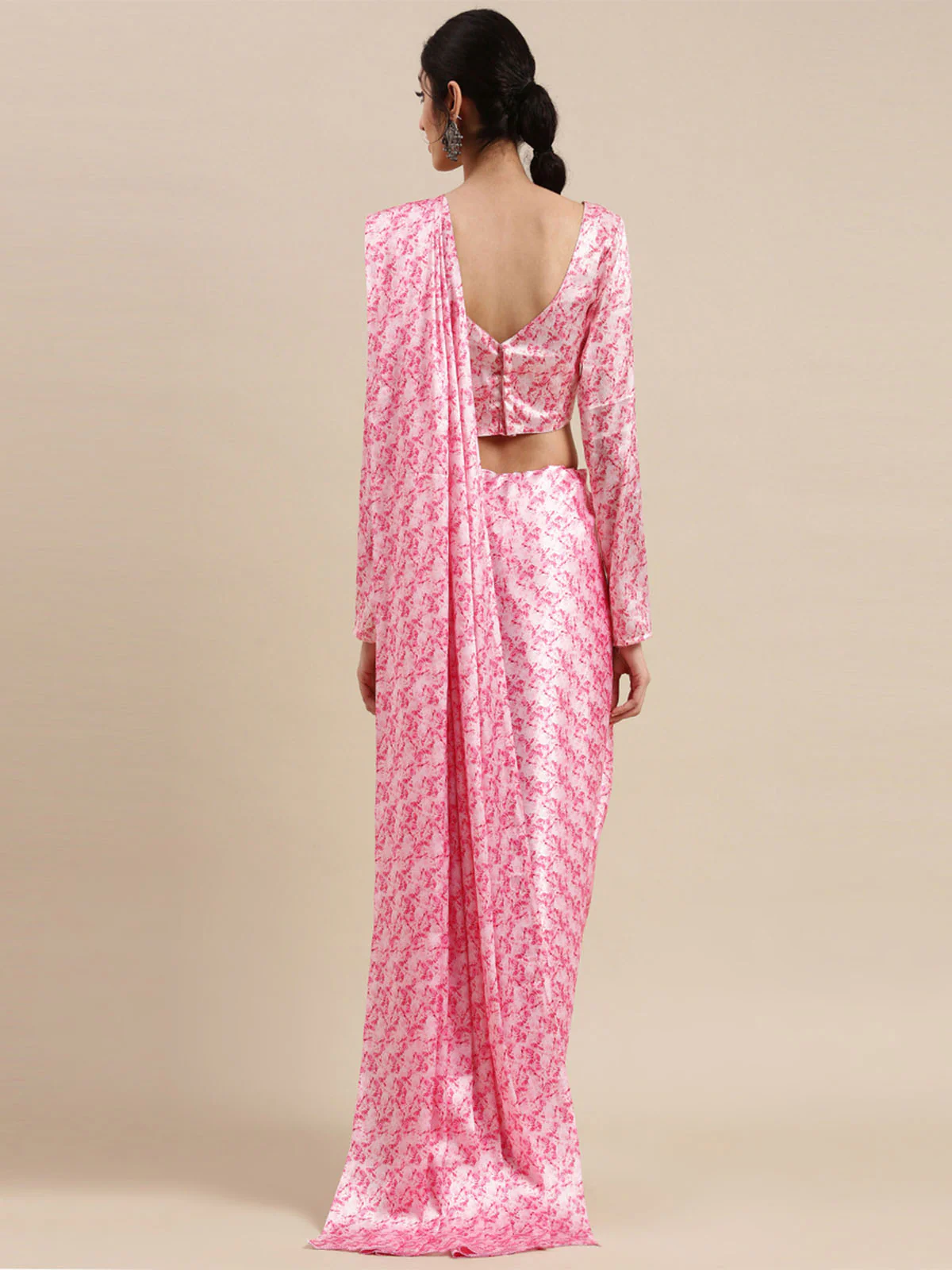 Odette Pink And White Satin Printed Saree With Unstitched Blouse For Women - Image 4
