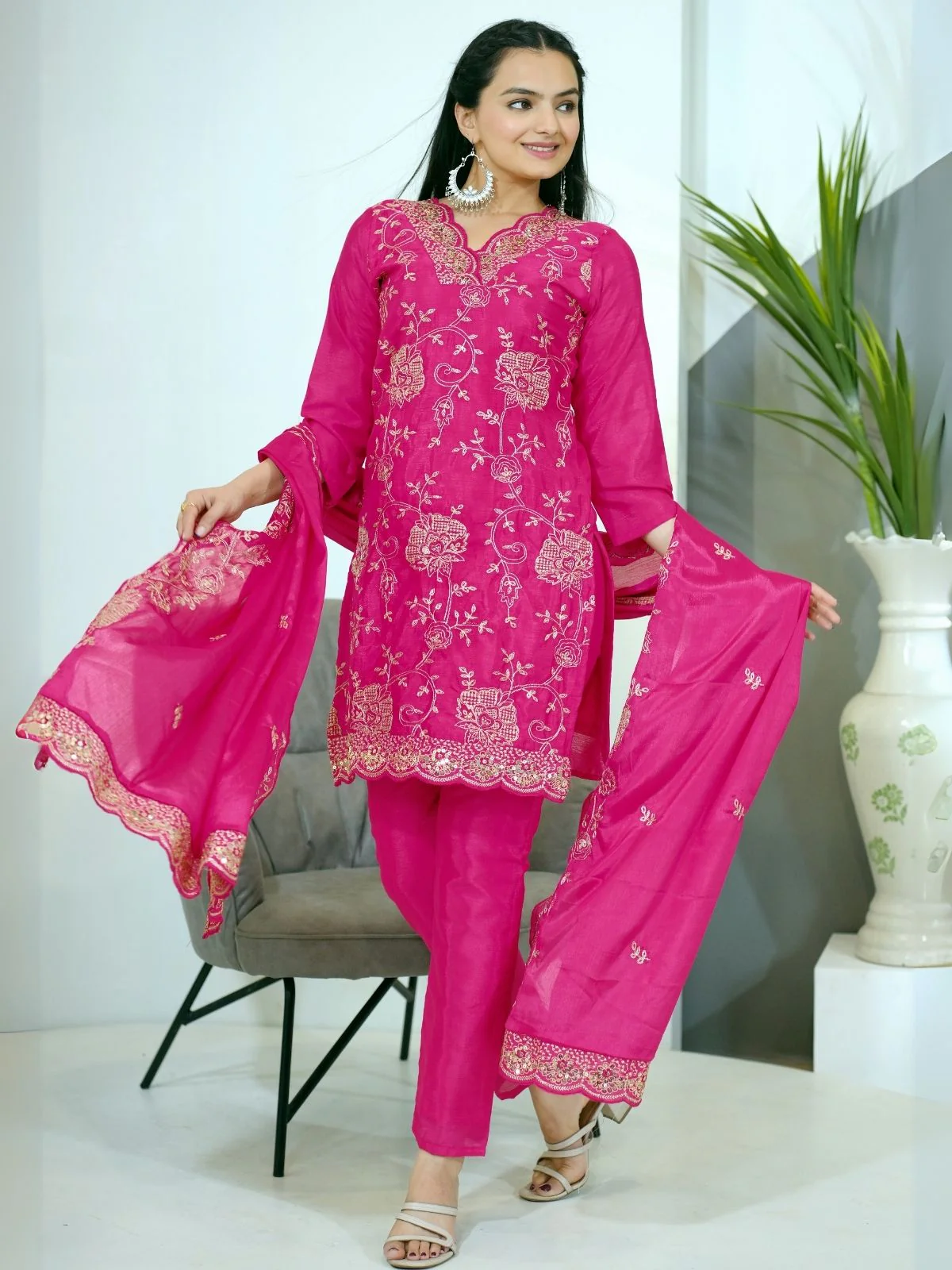 Odette Pink Chinon Embroidered Stitched Kurta Set For Women - Image 2