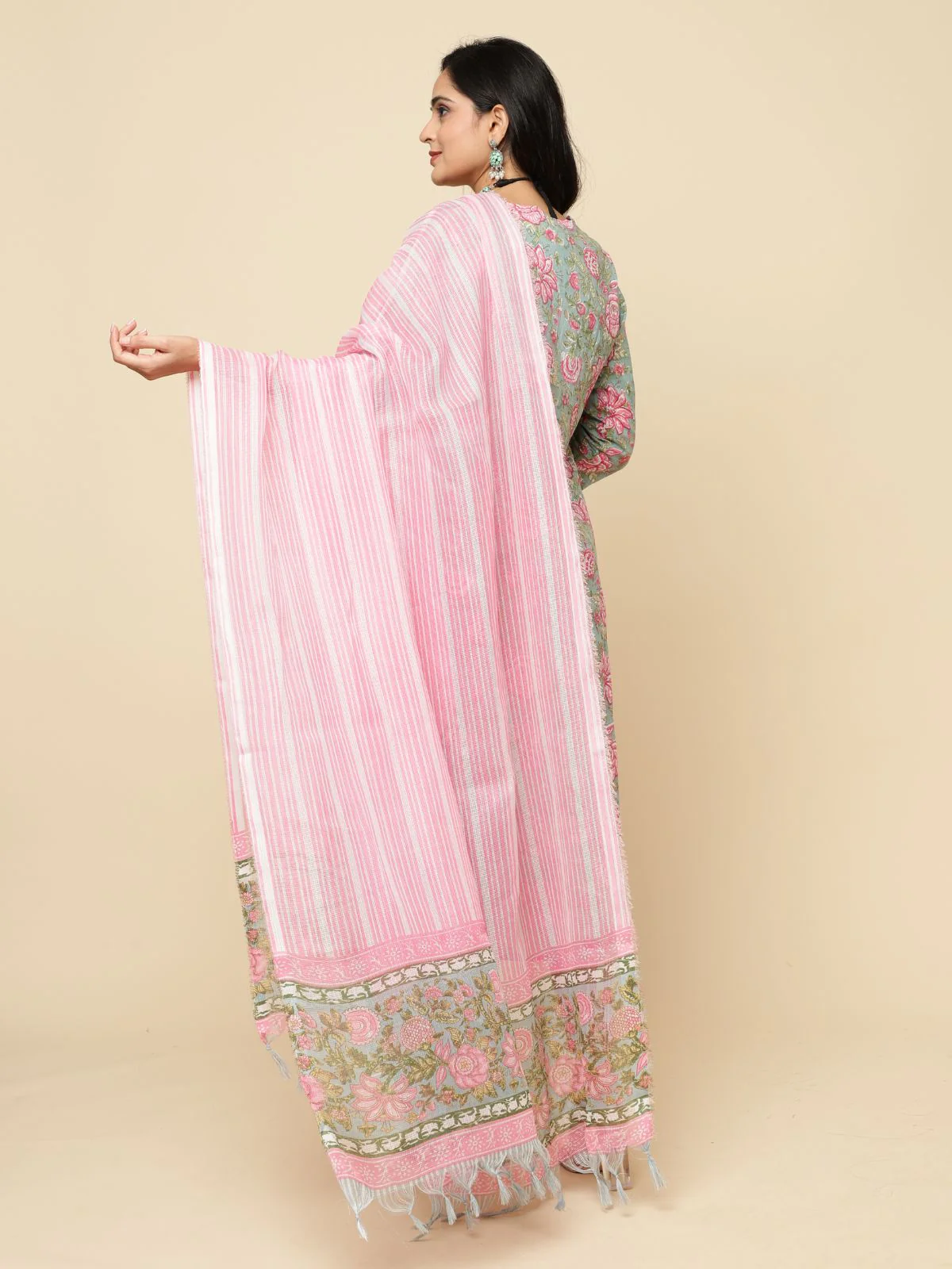 Odette Pink Cotton Blend Printed Stitched Kurta Set For Women - Image 3