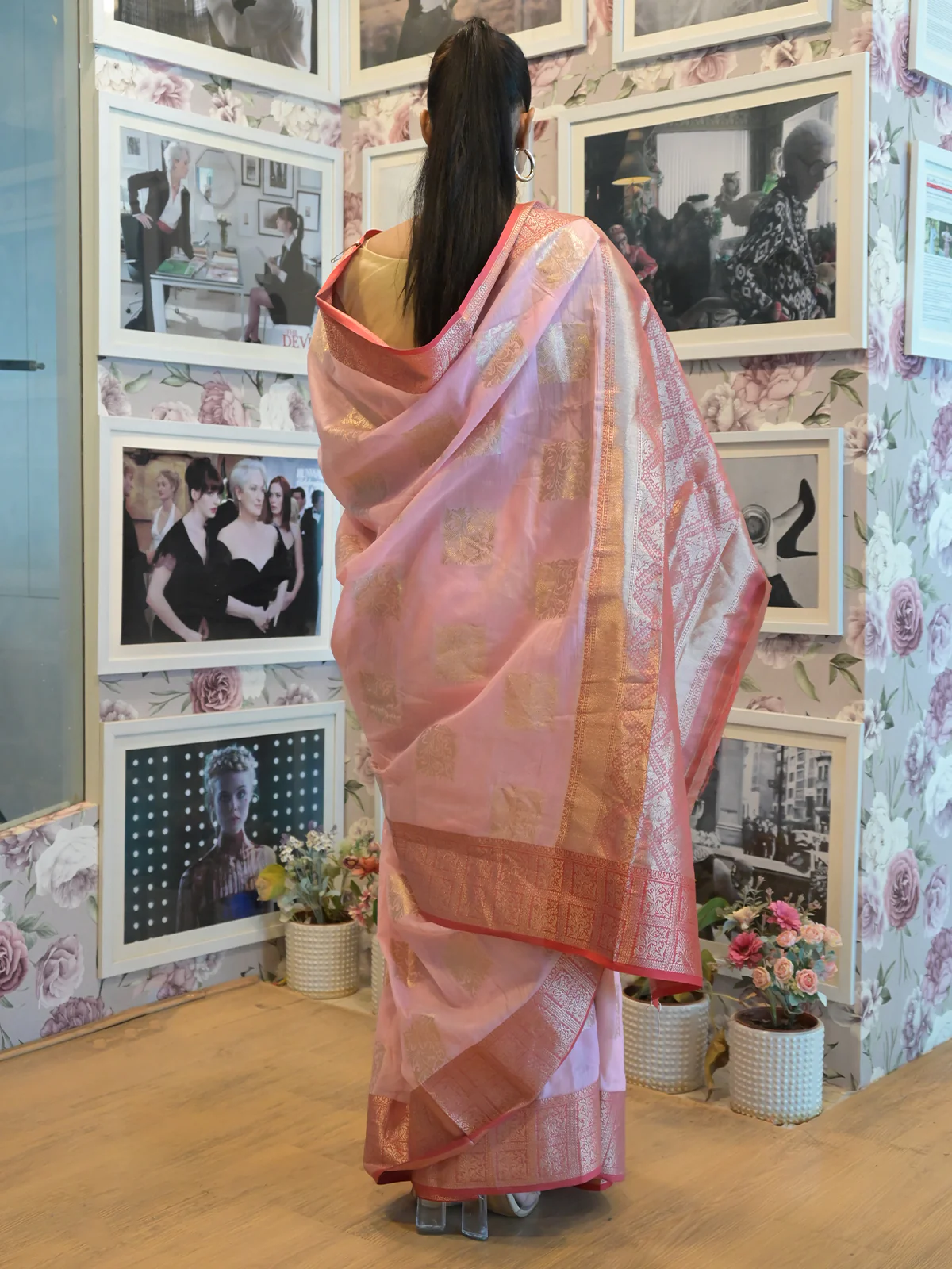 Odette Pink Cotton Blend Woven Saree with Unstitched Blouse for Women - Image 4