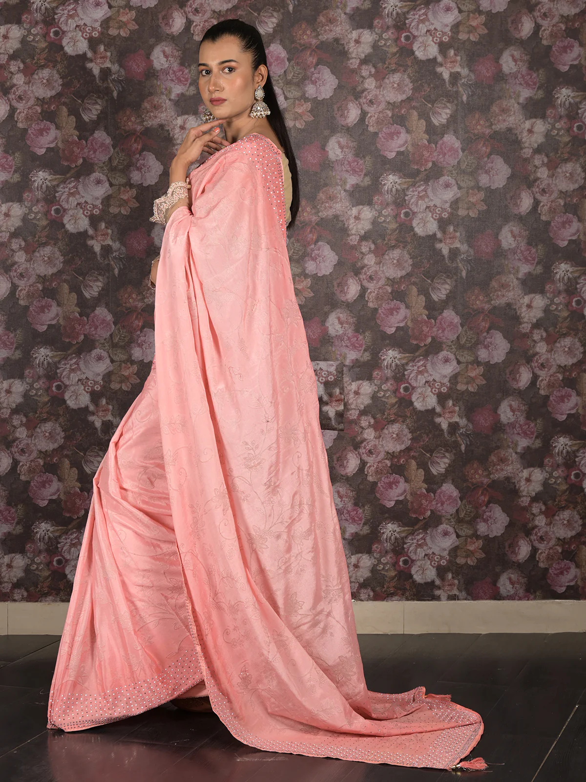 Odette Pink Embossed Crepe Saree With Unstitched Blouse For Women - Image 3