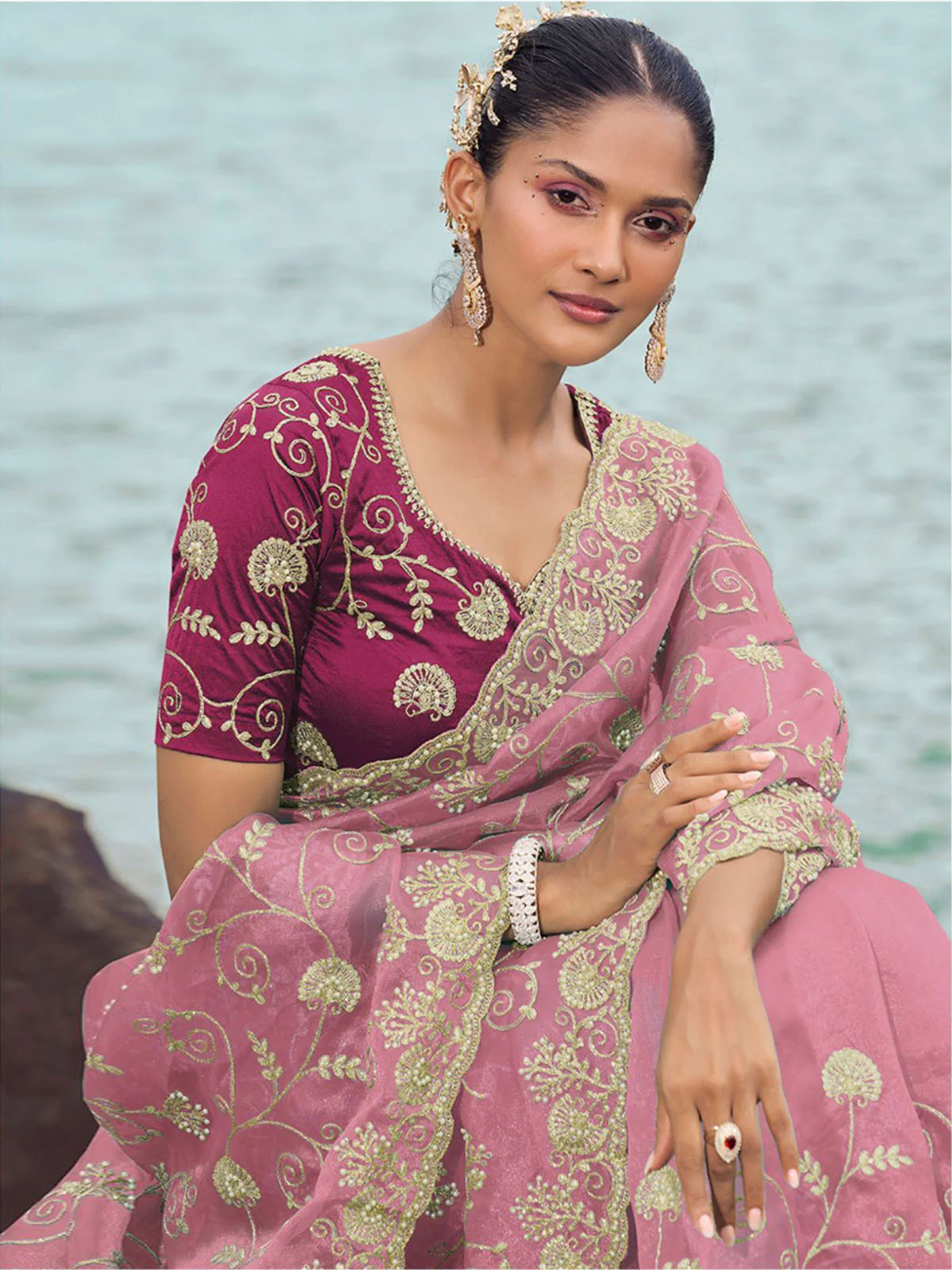 Odette Pink Embroidered Organza Saree With Unstitched Blouse For Women - Image 2