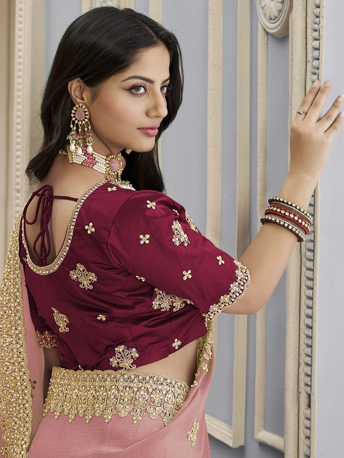 Odette Pink Georgette Crush Embellished Elegant Saree For Women - Image 3