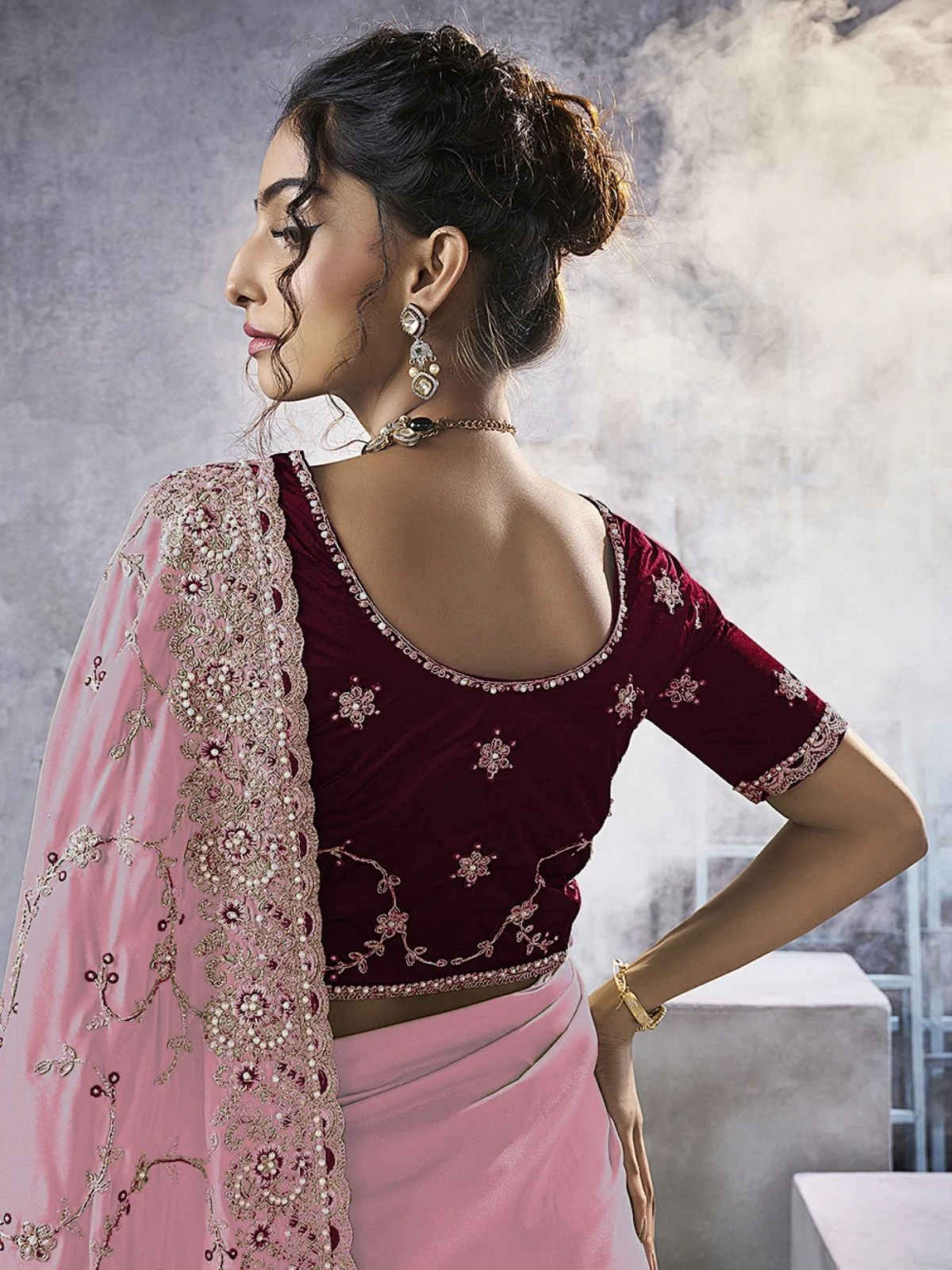 Odette Pink Georgette Embellished Elegant Saree For Women - Image 3