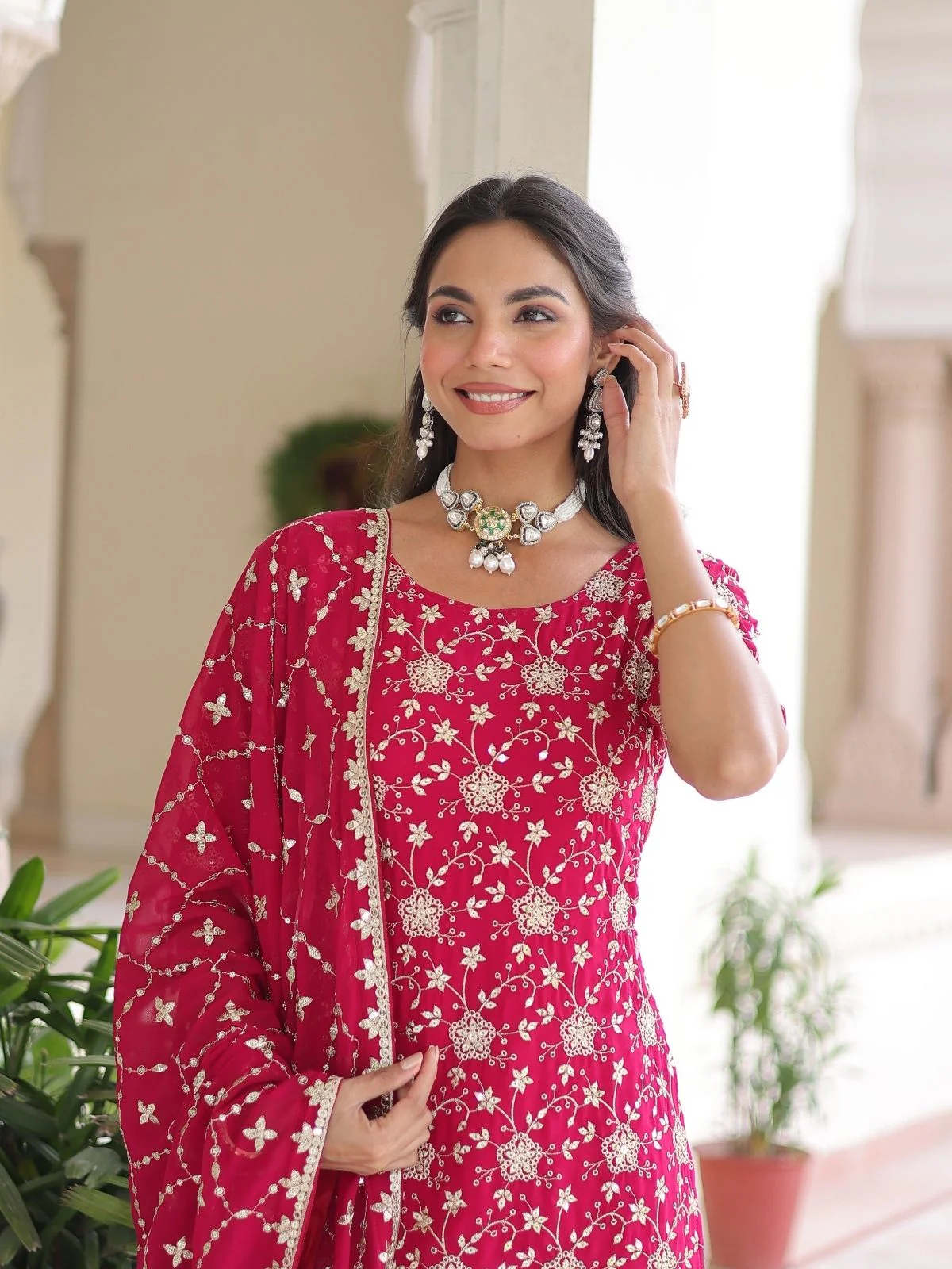 Odette Pink Georgette Embroidered Kurta Set For Women - Image 4
