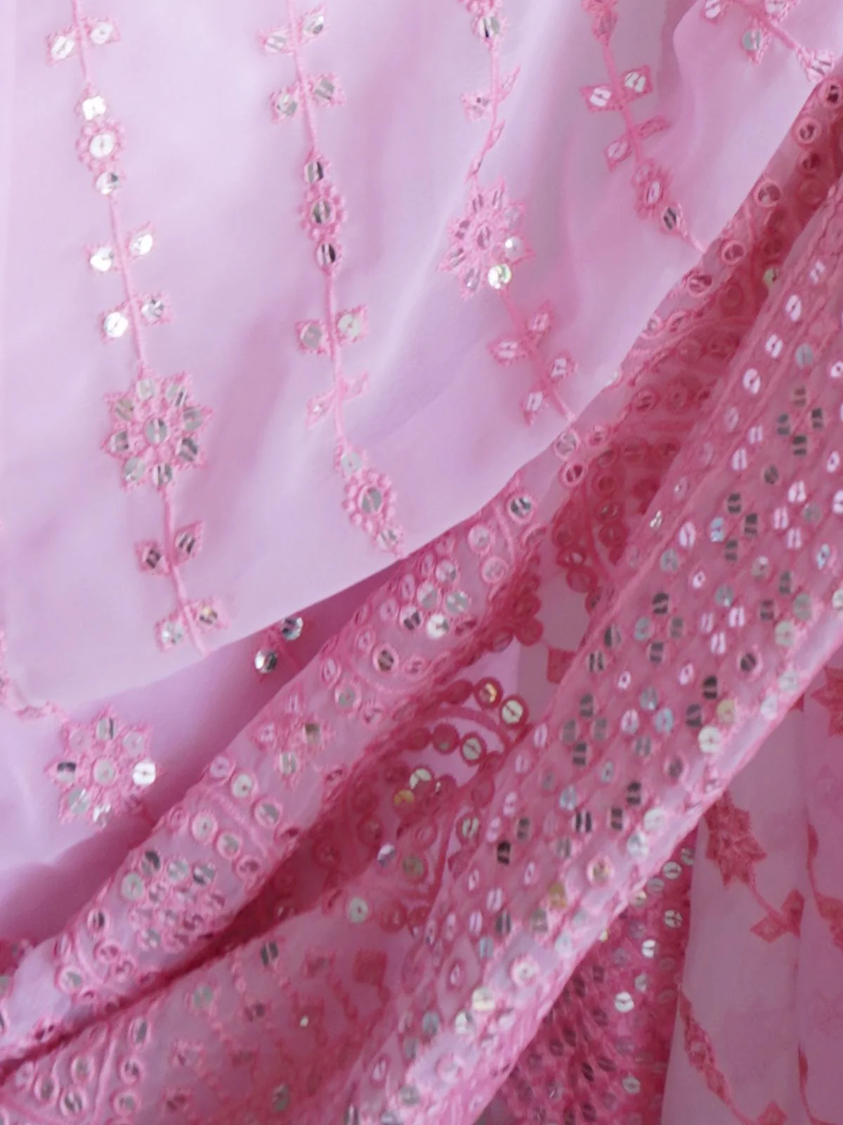 Odette Pink Georgette Embroidered Saree With Unstitched Blouse For Women - Image 7