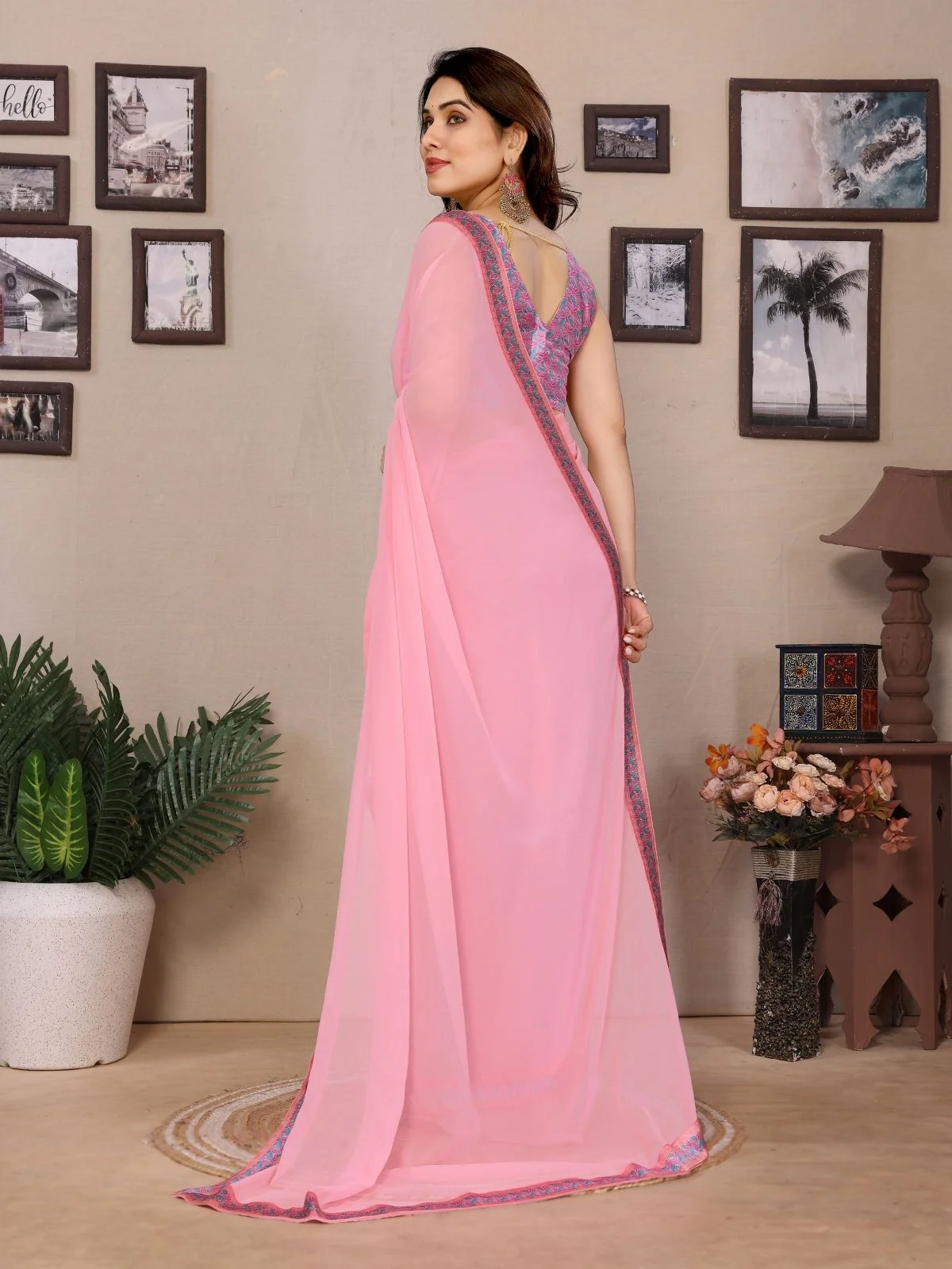 Odette Pink Georgette Printed Saree For Women - Image 3