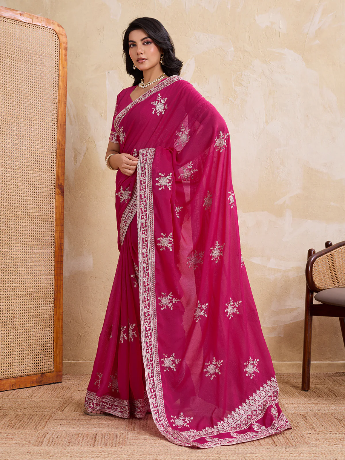 Odette Pink Georgette Printed Saree For Women - Image 2