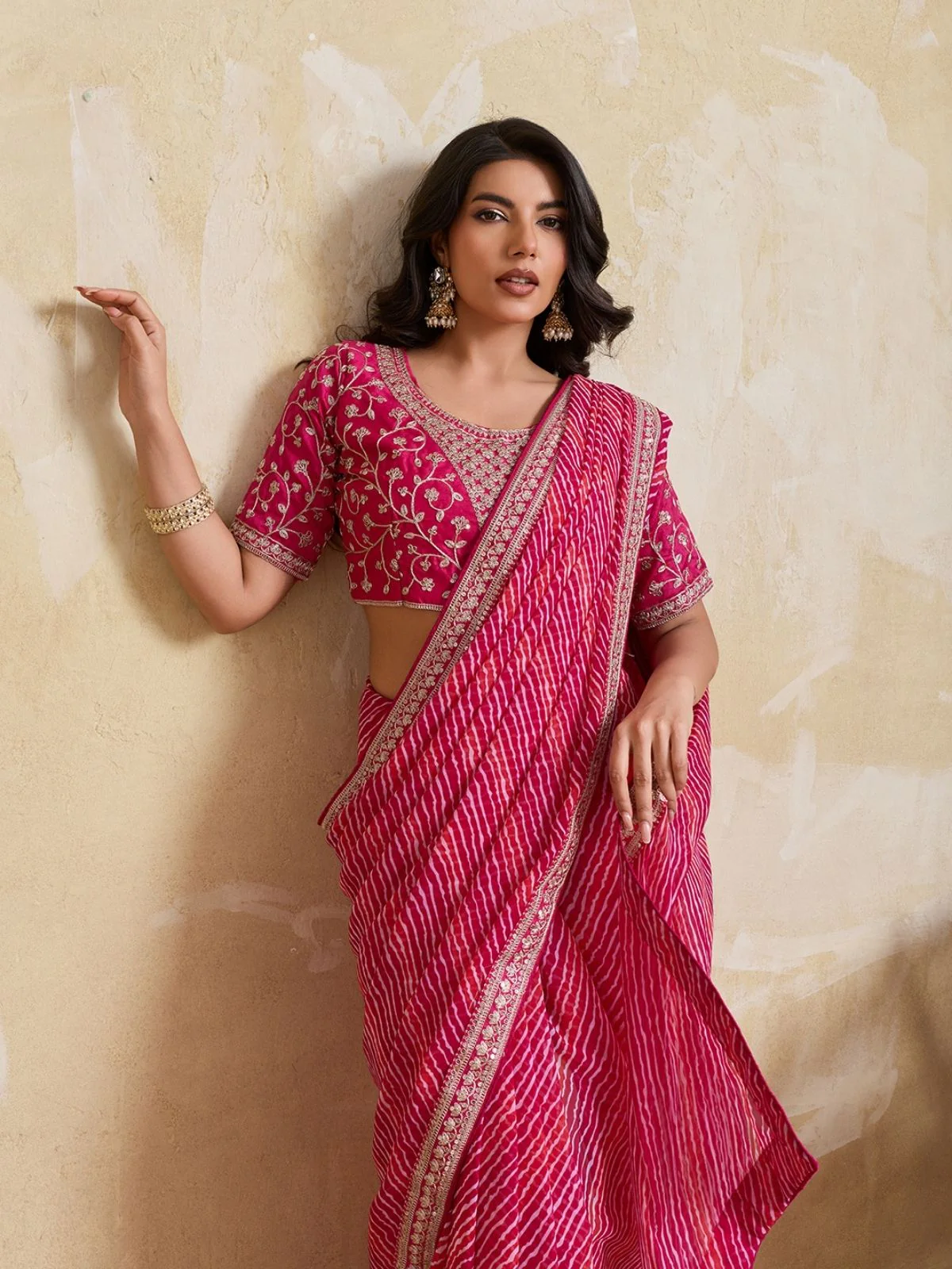 Odette Pink Georgette Printed Saree For Women - Image 4