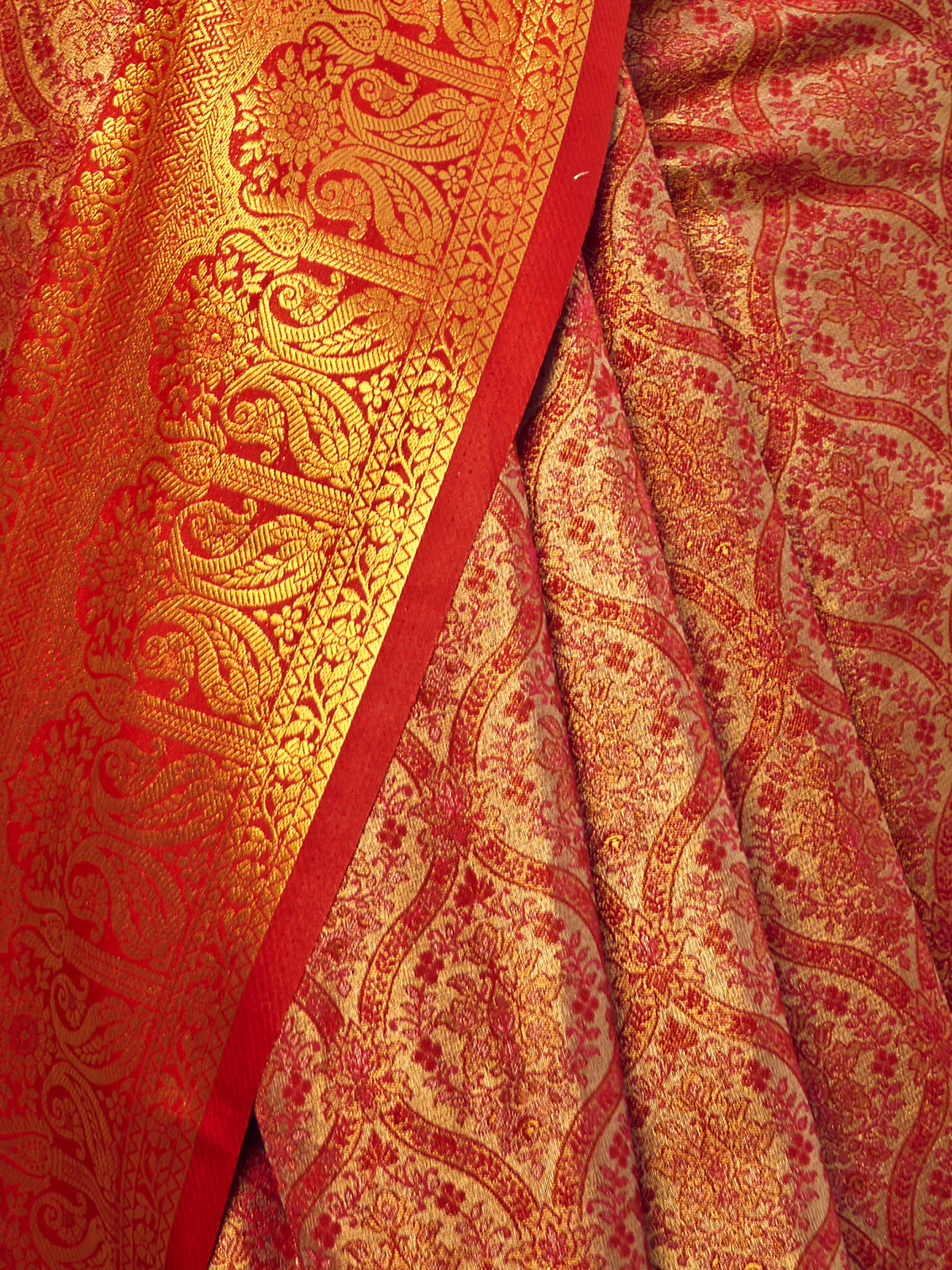 Odette Orange Handloom Woven Silk Blend Saree for Women With Unstitched Blouse - Image 3