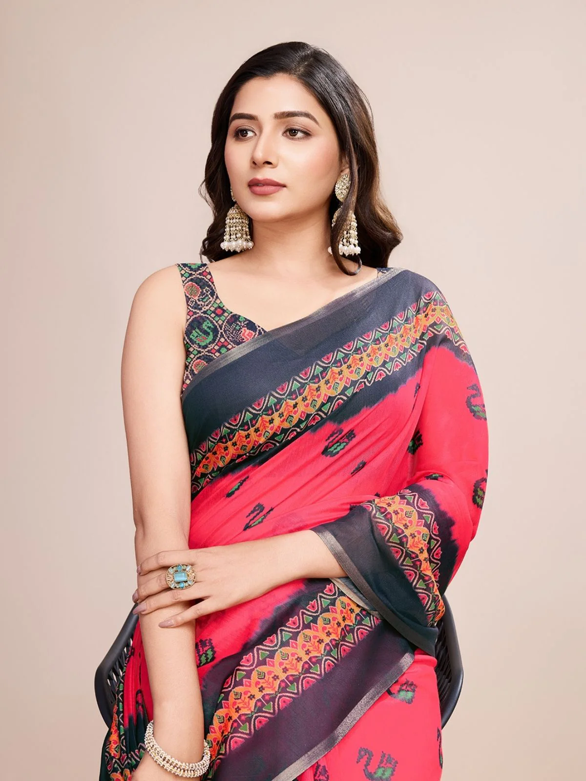 Odette Pink Linen Printed Saree With Unstitched Blouse For Women - Image 3
