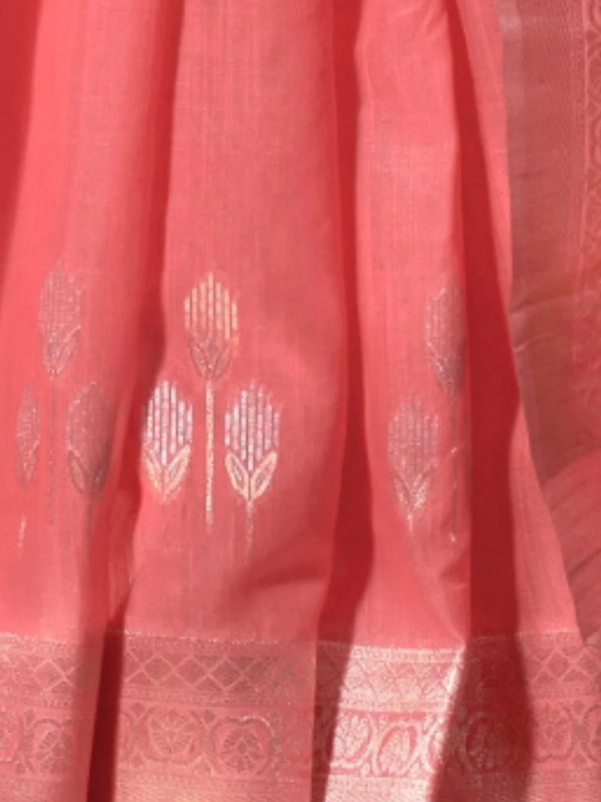 Odette Pink Linen Woven Saree With Unstitched Blouse For Women - Image 3