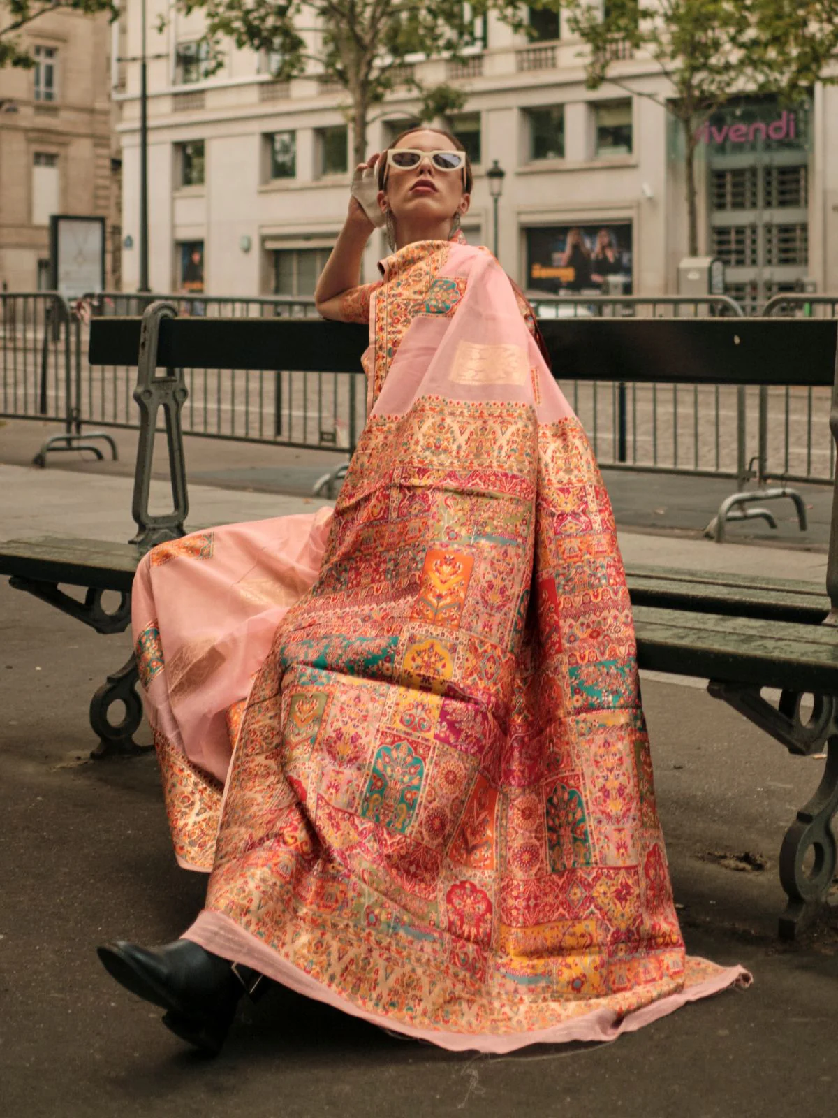 Odette Pink Modal Woven Saree With Unstitched Blouse For Women - Image 2