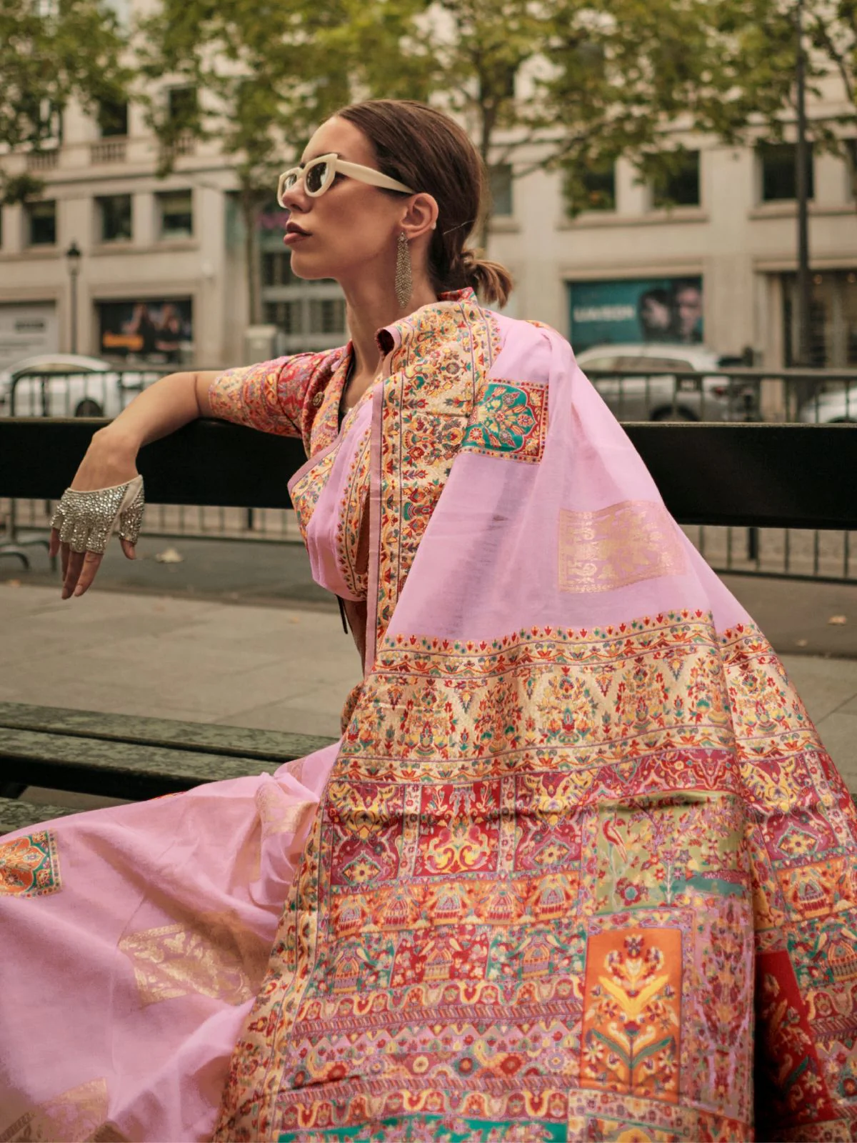 Odette Pink Modal Woven Saree With Unstitched Blouse For Women - Image 2