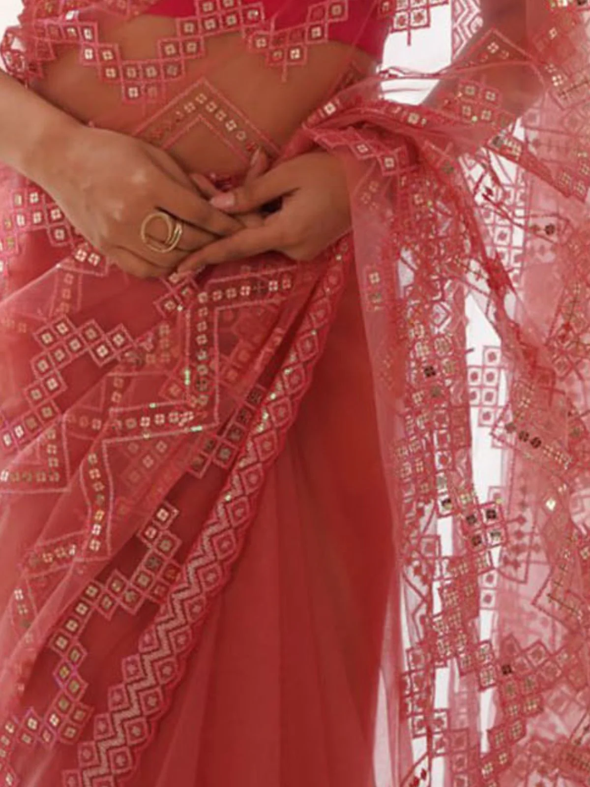 Odette Pink Net Embroidered Saree With Unstitched Blouse For Women - Image 3