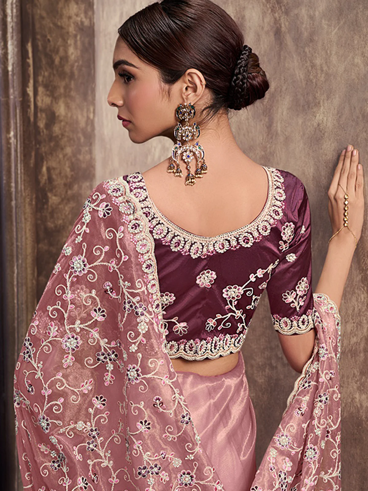 Odette Pink Net Embroidered Saree With Unstitched Blouse For Women - Image 3