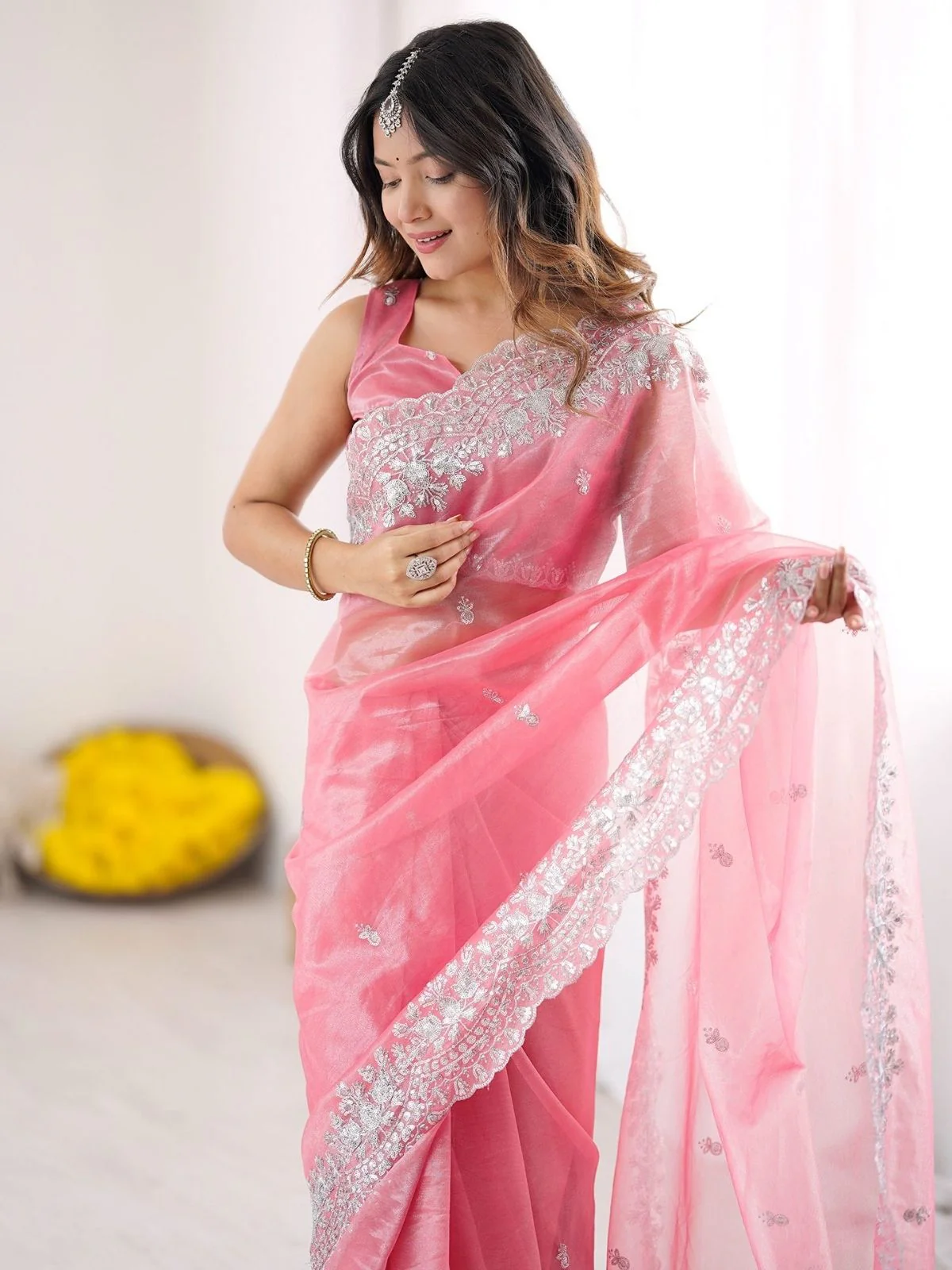 Odette Pink Organza Embellished Solid Saree For Women - Image 5