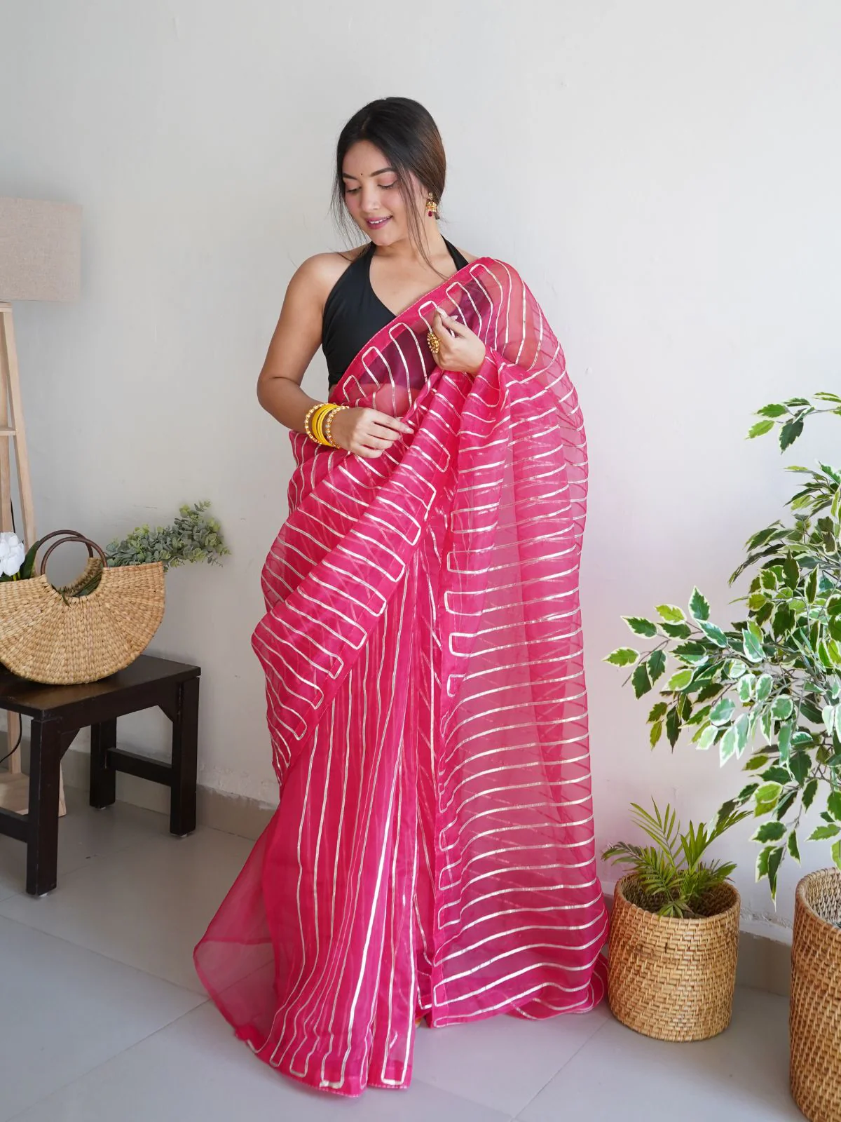 Odette Pink Organza Lace Work Saree With Unstitched Blouse For Women - Image 2