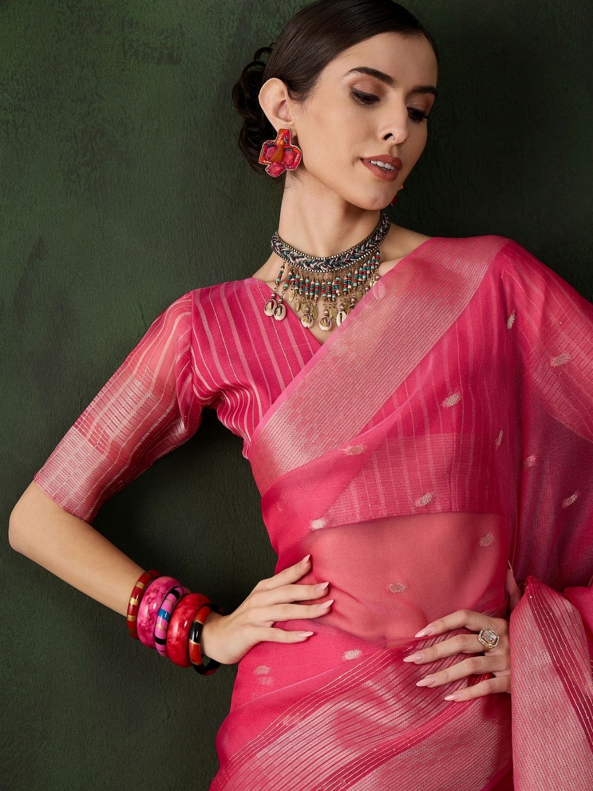 Odette Pink Organza Woven Saree With Unstitched Blouse For Women - Image 3