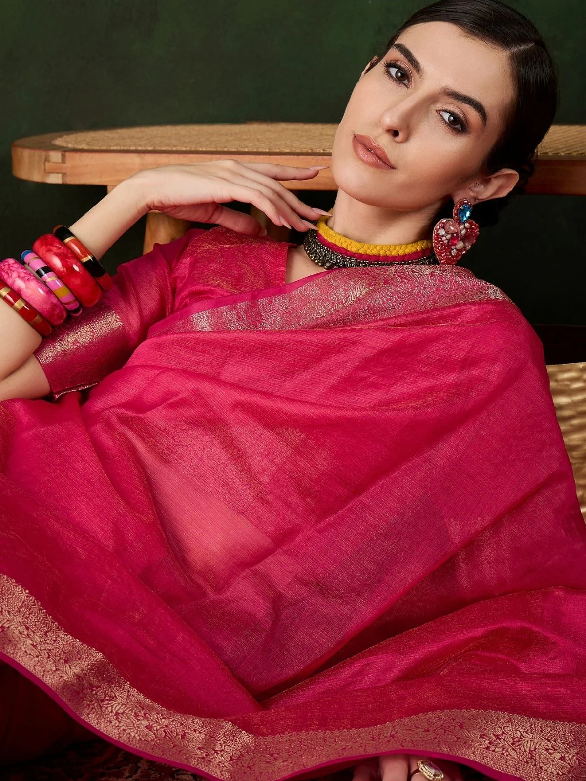 Odette Pink Organza Woven Saree With Unstitched Blouse For Women - Image 4