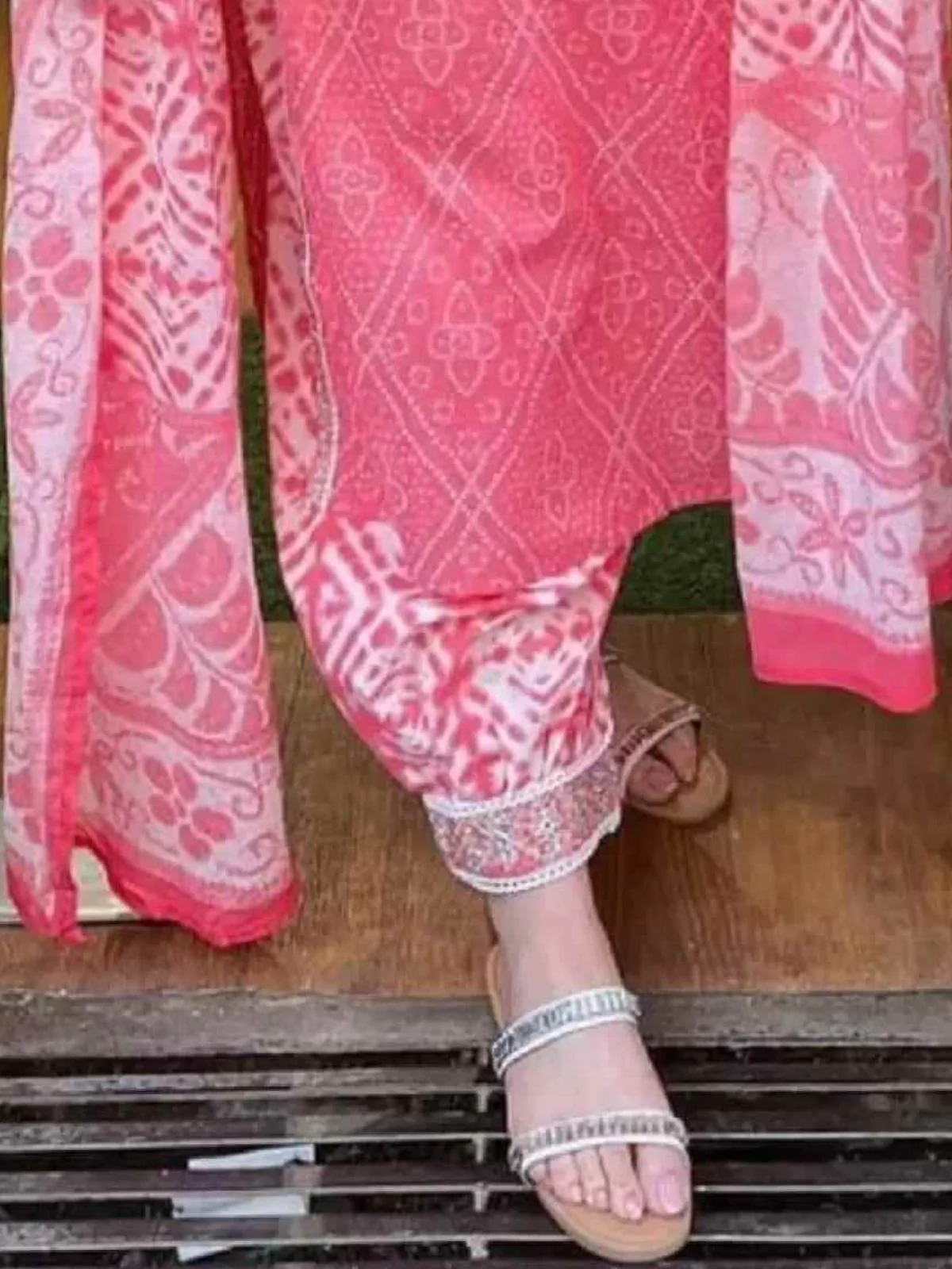 Odette Pink Printed Cotton Stitched Kurta Set For Women - Image 3