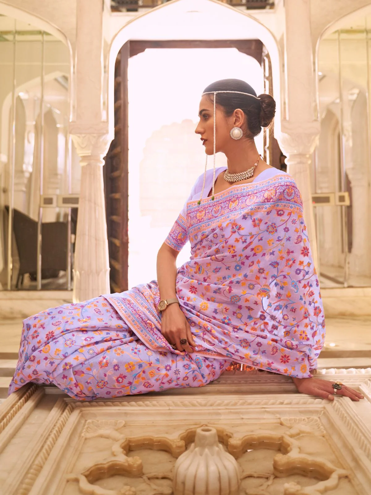Odette Pink Woven Silk Blend Saree With Unstitched Blouse For Women - Image 2