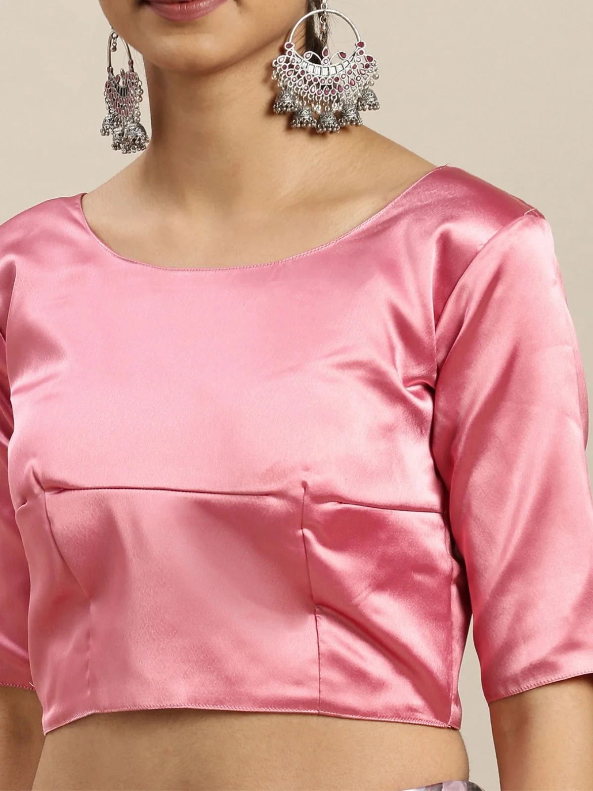 Odette Pink Satin Printed Saree With Unstitched Blouse For Women - Image 4