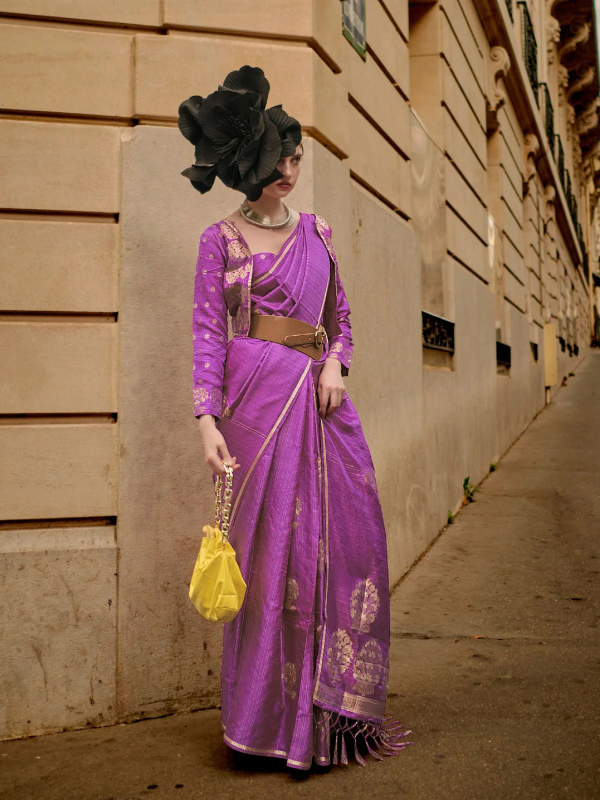 Odette Pink Satin Woven Saree With Unstitched Blouse For Women - Image 2