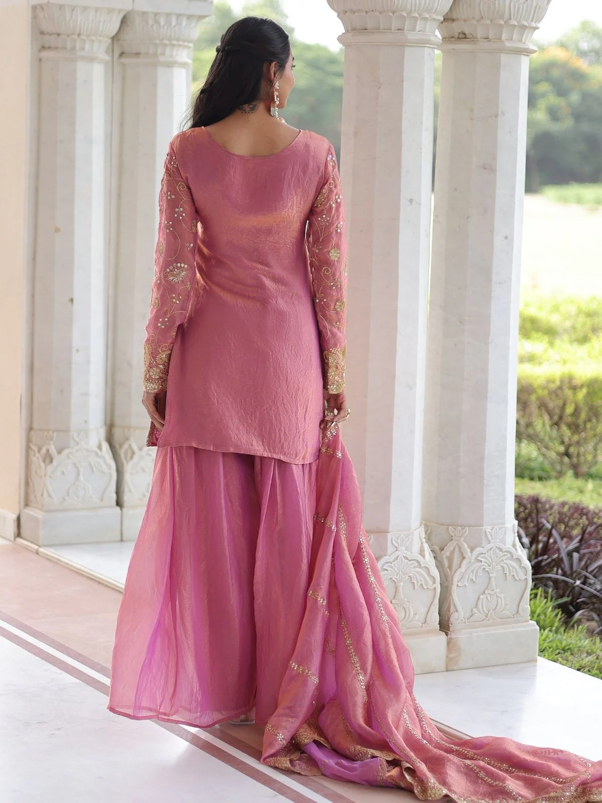 Odette Pink Silk Blend Embellished Kurta Set For Women - Image 4