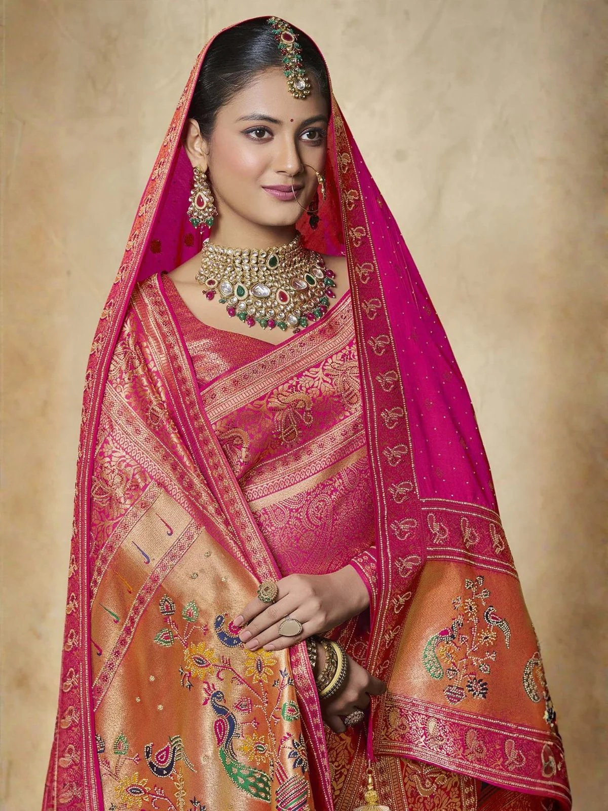 Odette Pink Silk Blend Embellished Saree For Women - Image 2