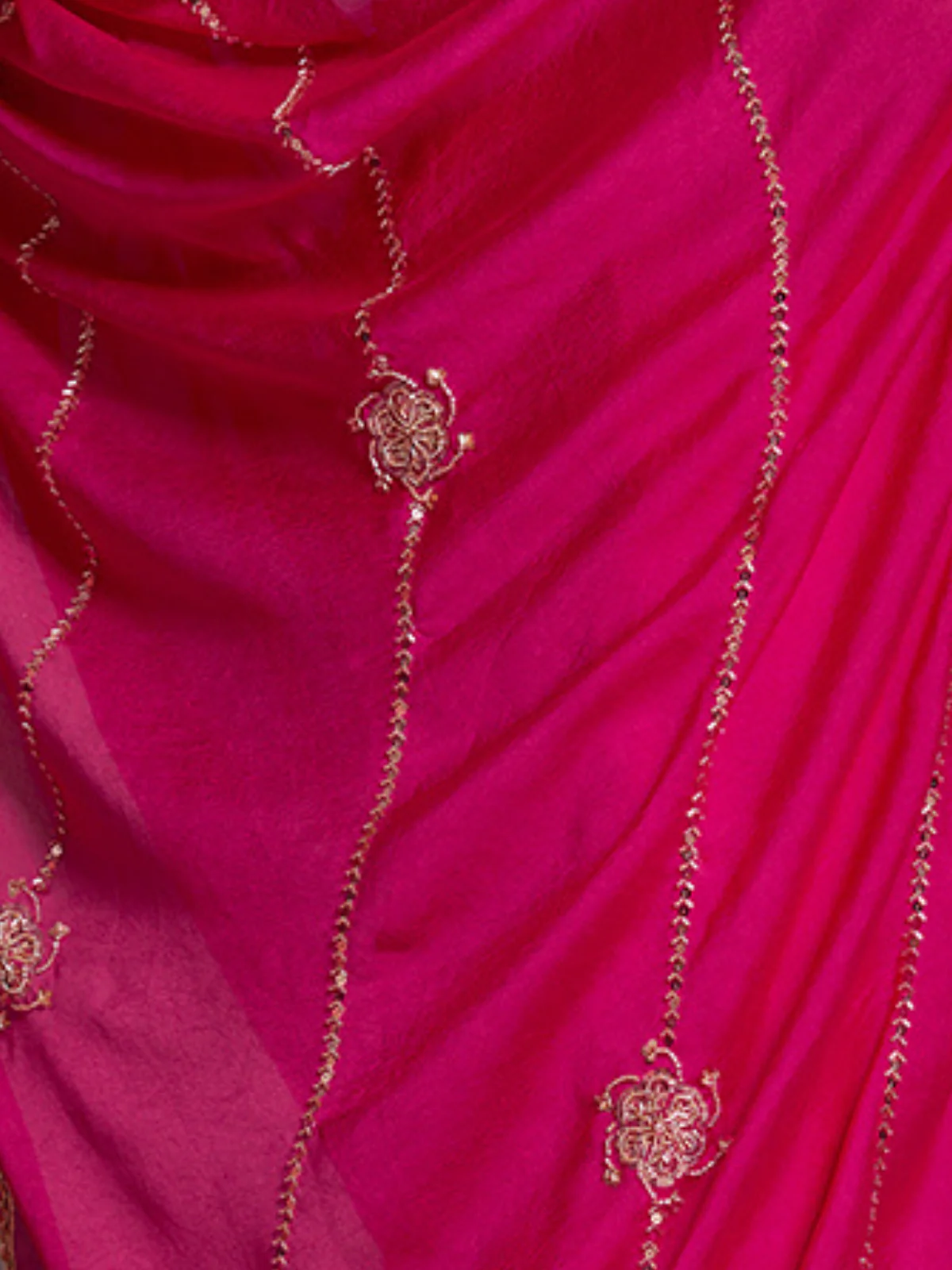 Odette Pink Silk Blend Embroidered Saree For Women - Image 5