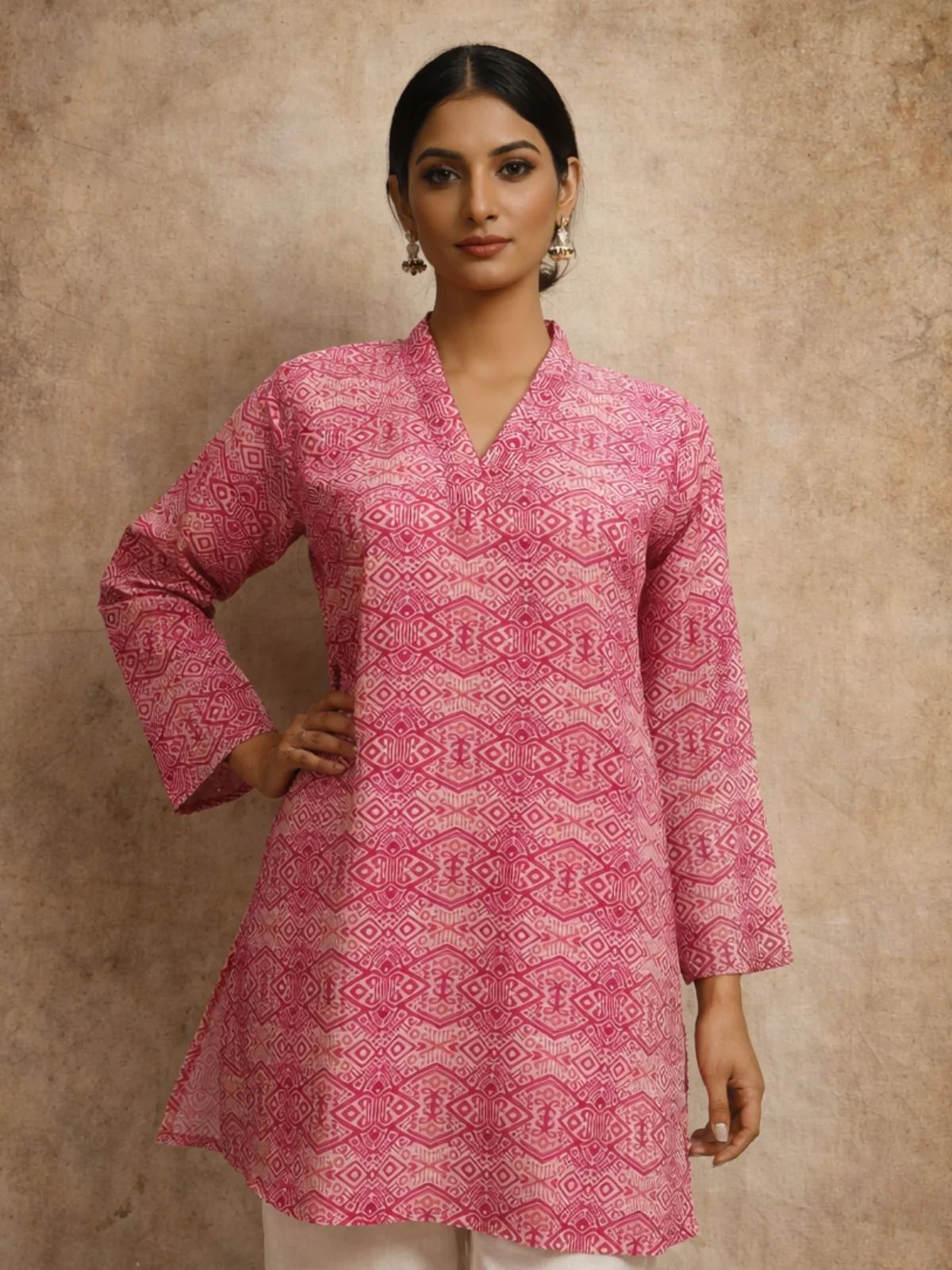Odette Pink Silk Blend Printed Solid Kurti For Women - Image 4