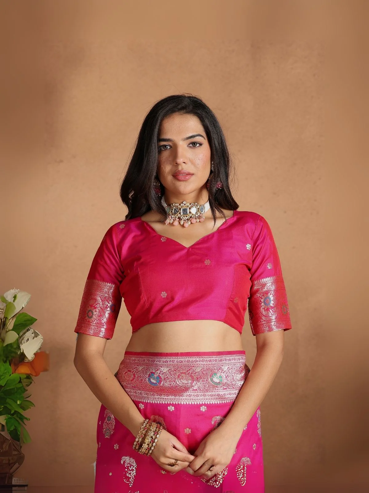 Odette Pink Silk Blend Woven Elegant Saree For Women - Image 3