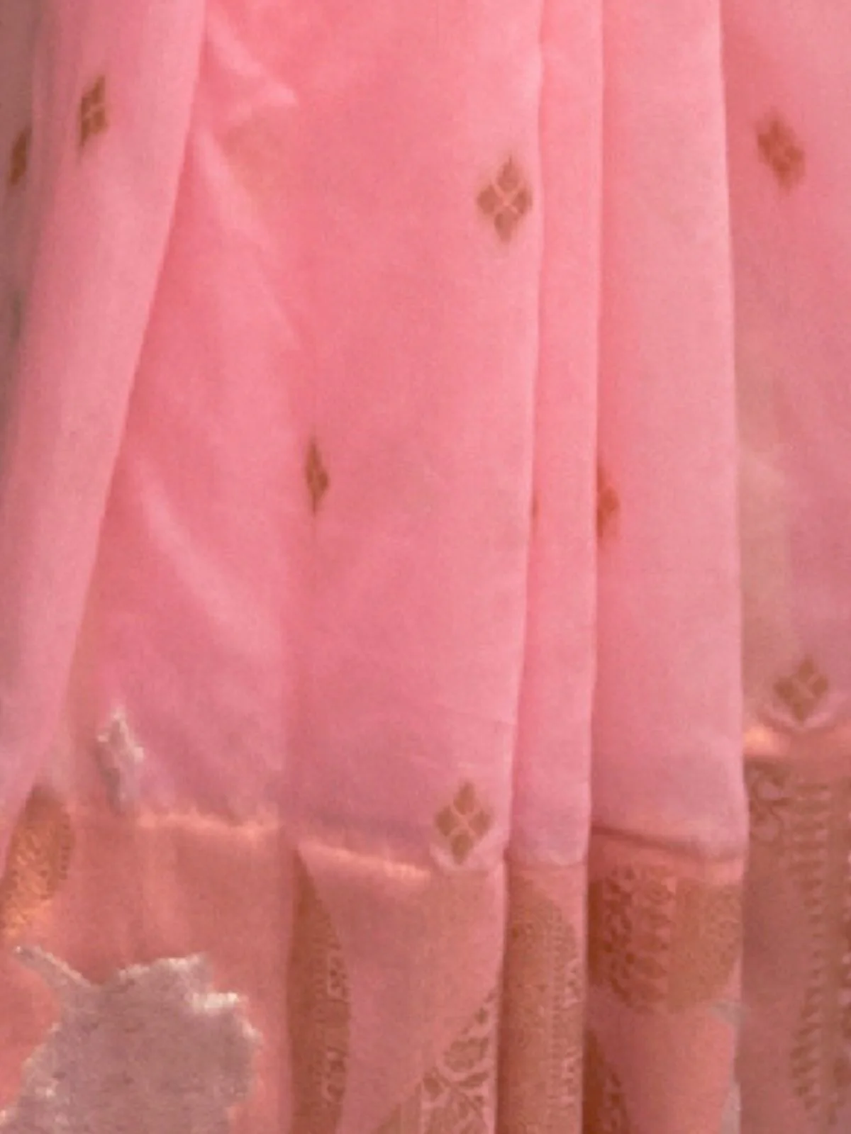 Odette Pink Silk Blend Woven Saree With Unstitched Blouse for Women - Image 3