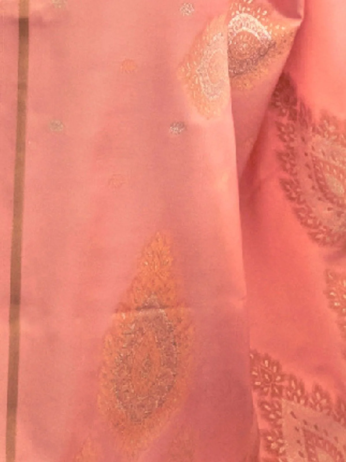 Odette Pink Silk Blend Woven Saree With Unstitched Blouse for Women - Image 3
