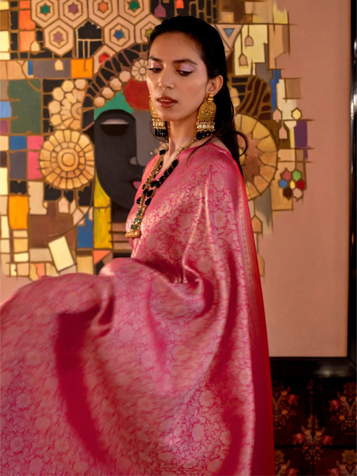 Odette Pink Silk Blend Woven Saree With Unstitched Blouse For Women - Image 4