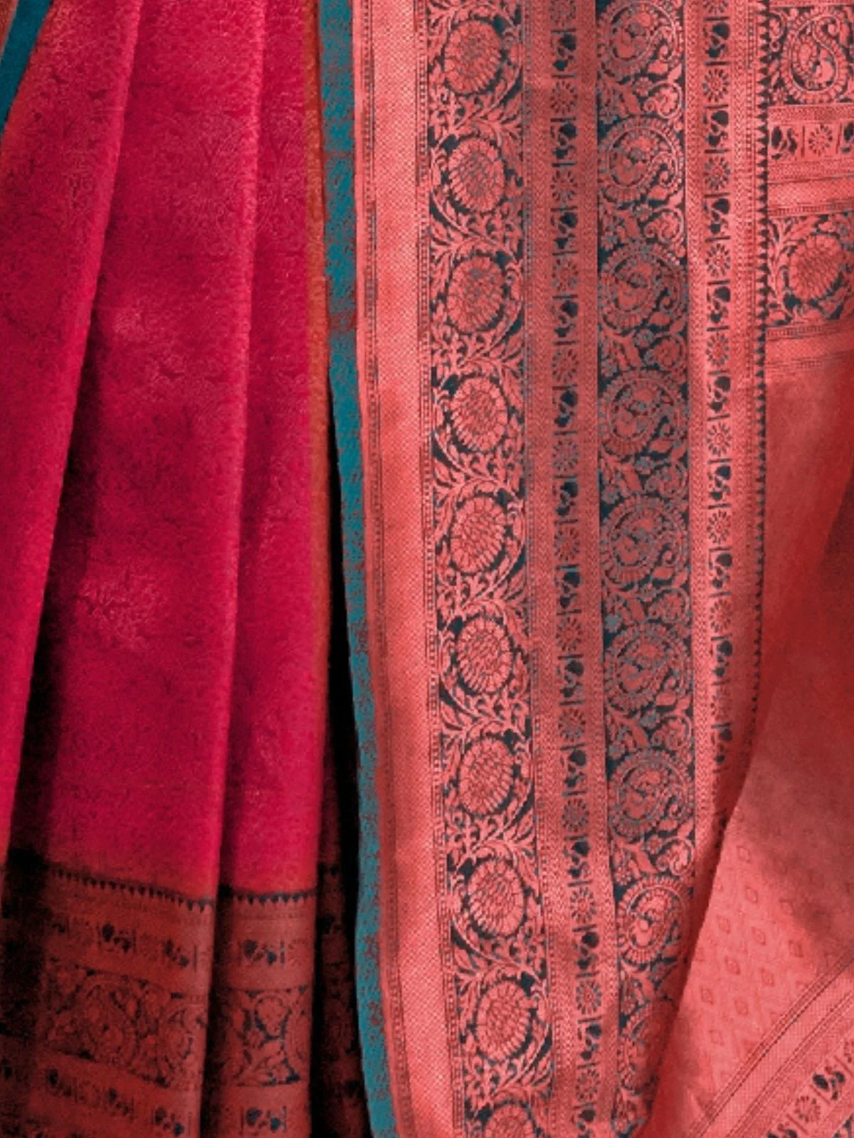 Odette Pink Silk Blend Woven Saree With Unstitched Blouse For Women - Image 3