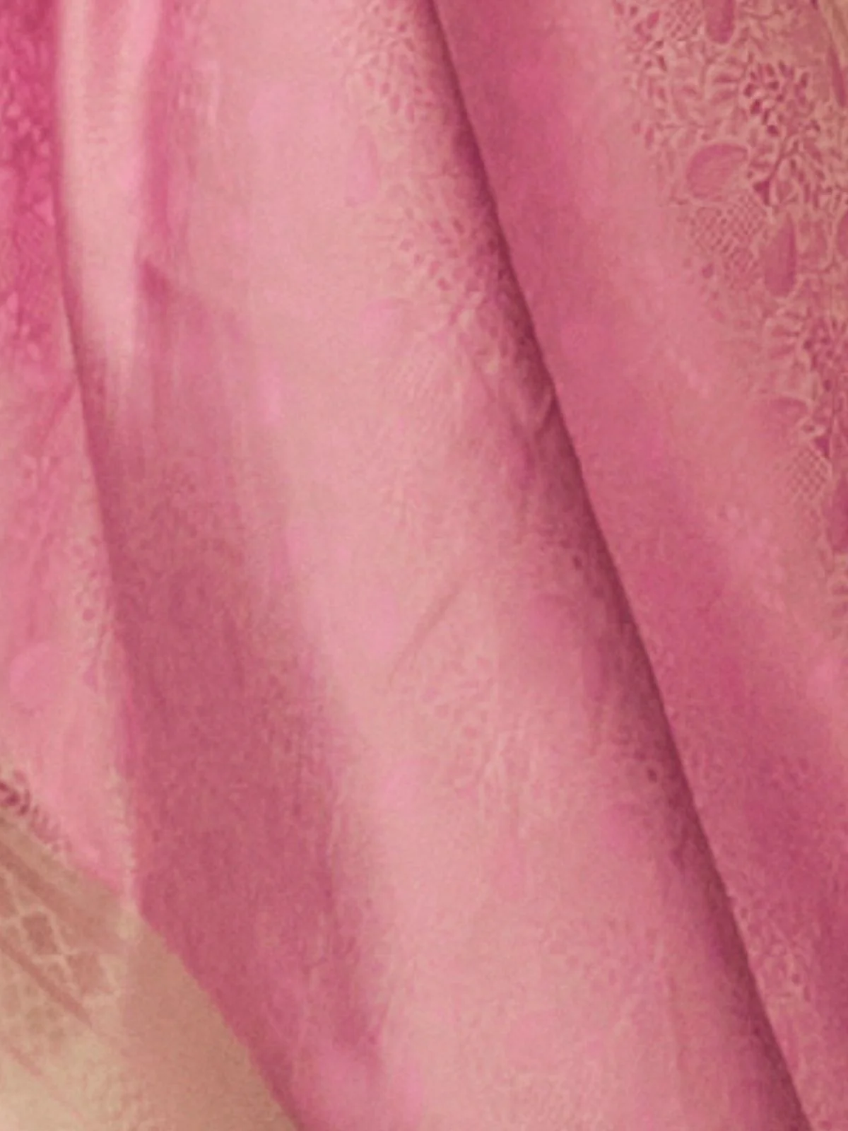 Odette Pink Silk Blend Woven Saree With Unstitched Blouse For Women - Image 3