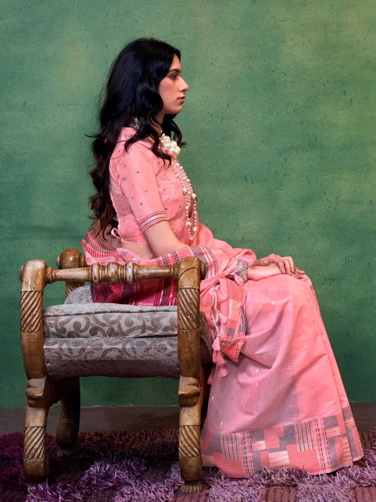 Odette Pink Silk Blend Woven Saree With Unstitched Blouse For Women - Image 2