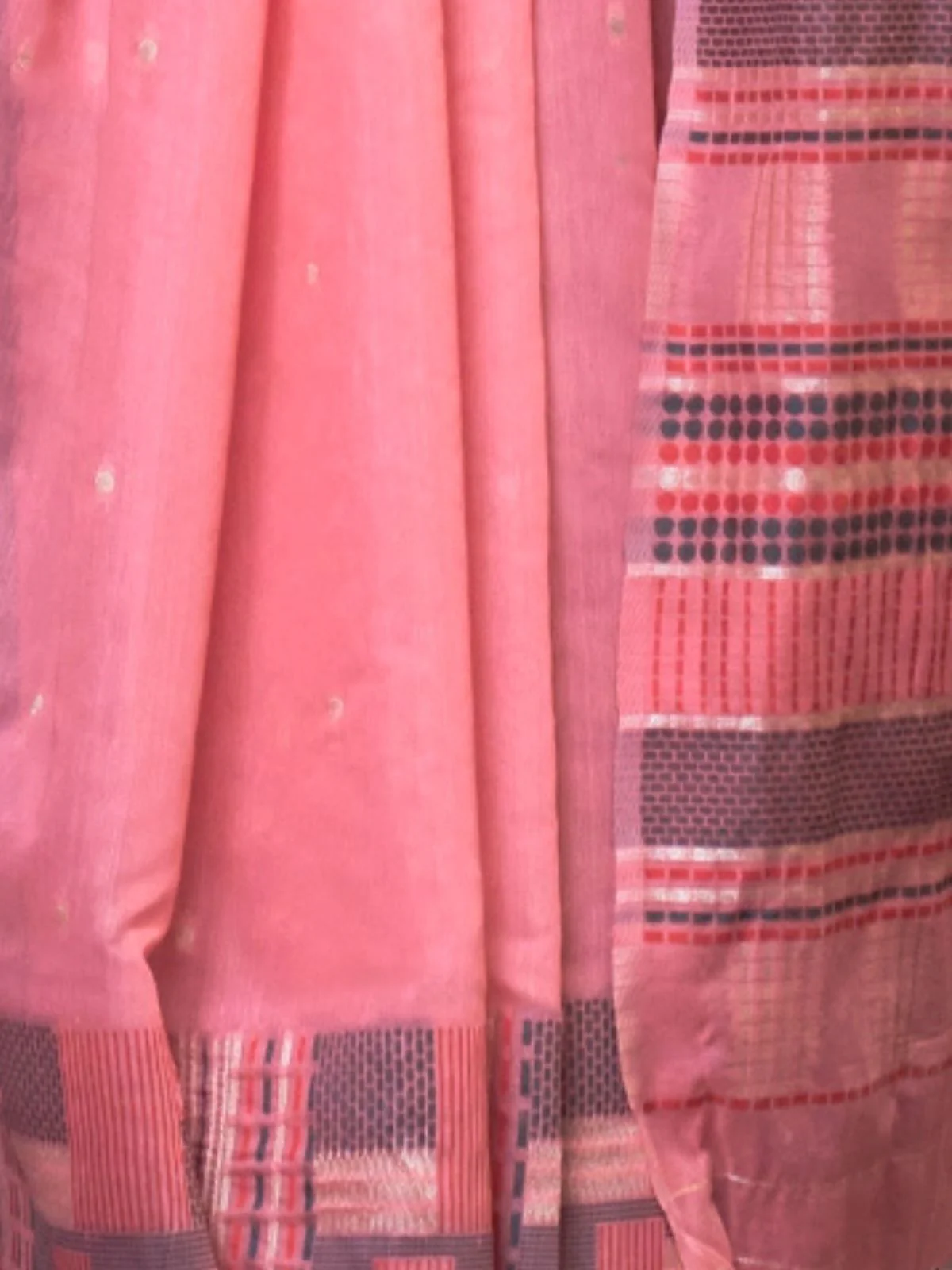 Odette Pink Silk Blend Woven Saree With Unstitched Blouse For Women - Image 3