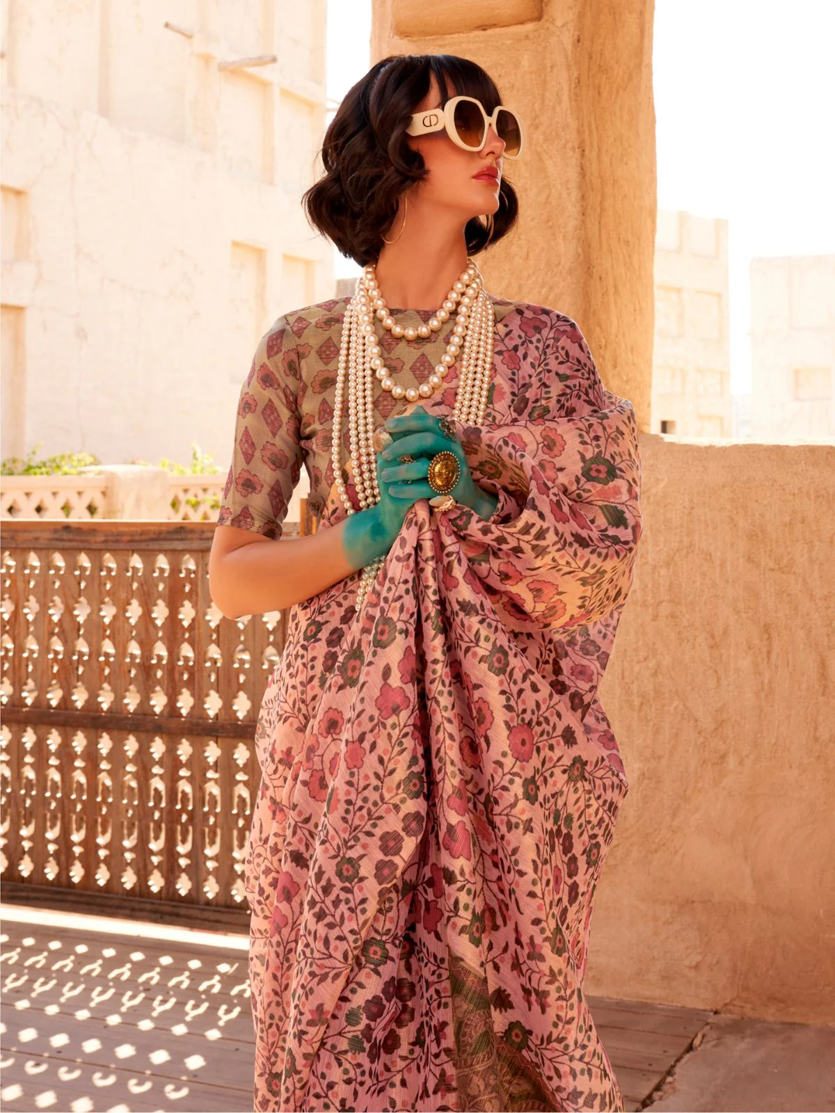 Odette Pink Tissue Printed Saree With Unstitched Blouse For Women - Image 2