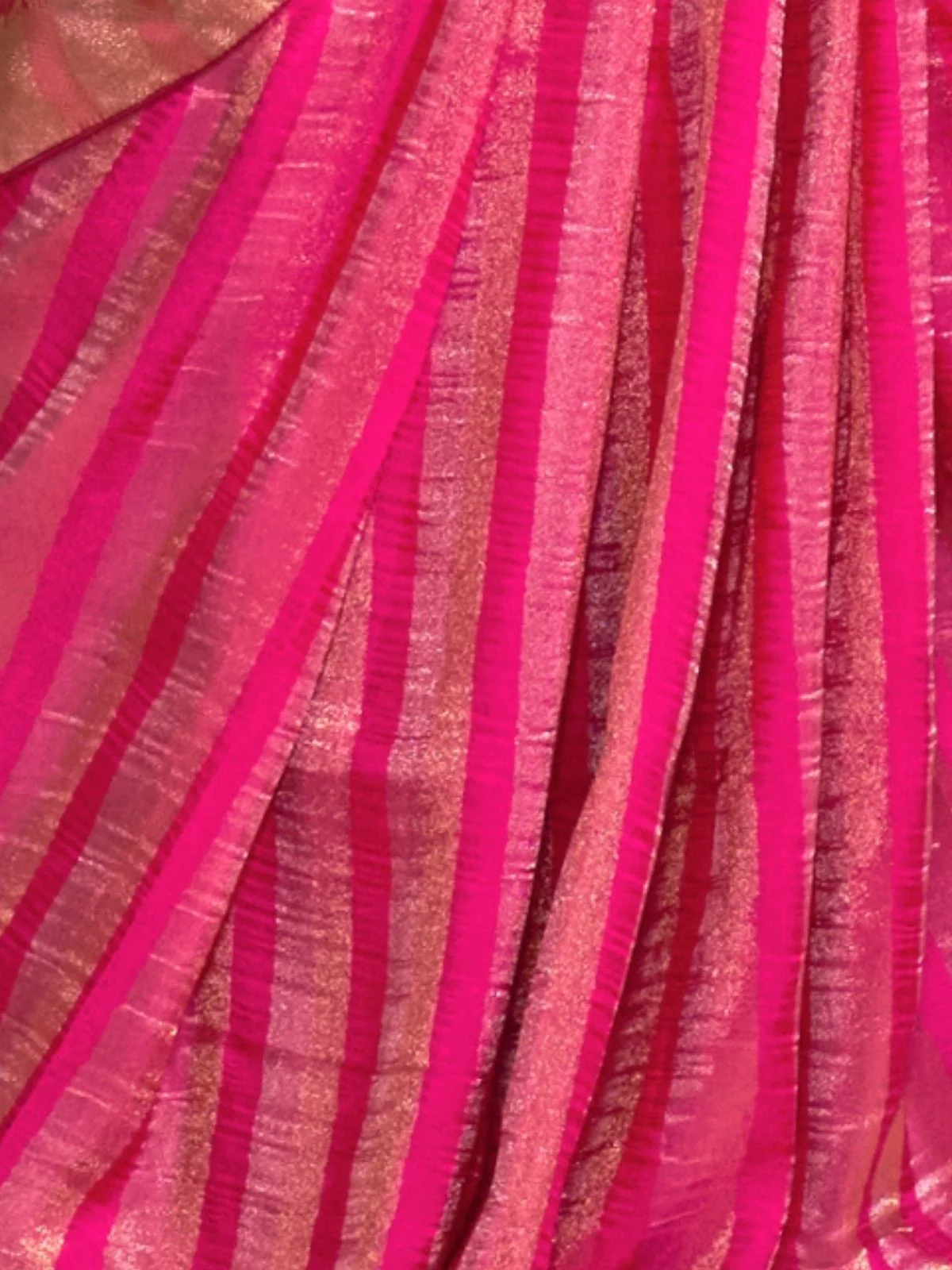 Odette Pink Viscose Woven Saree With Unstitched Blouse For Women - Image 3