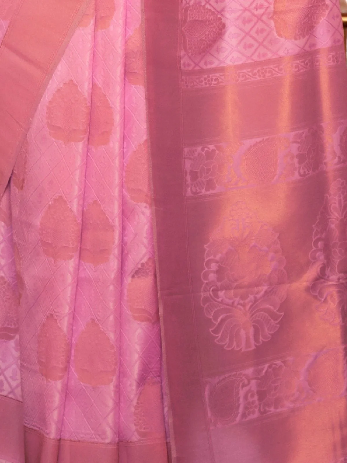 Odette Pink Woven Design Silk Blend Saree With Unstitched Blouse For Women - Image 3
