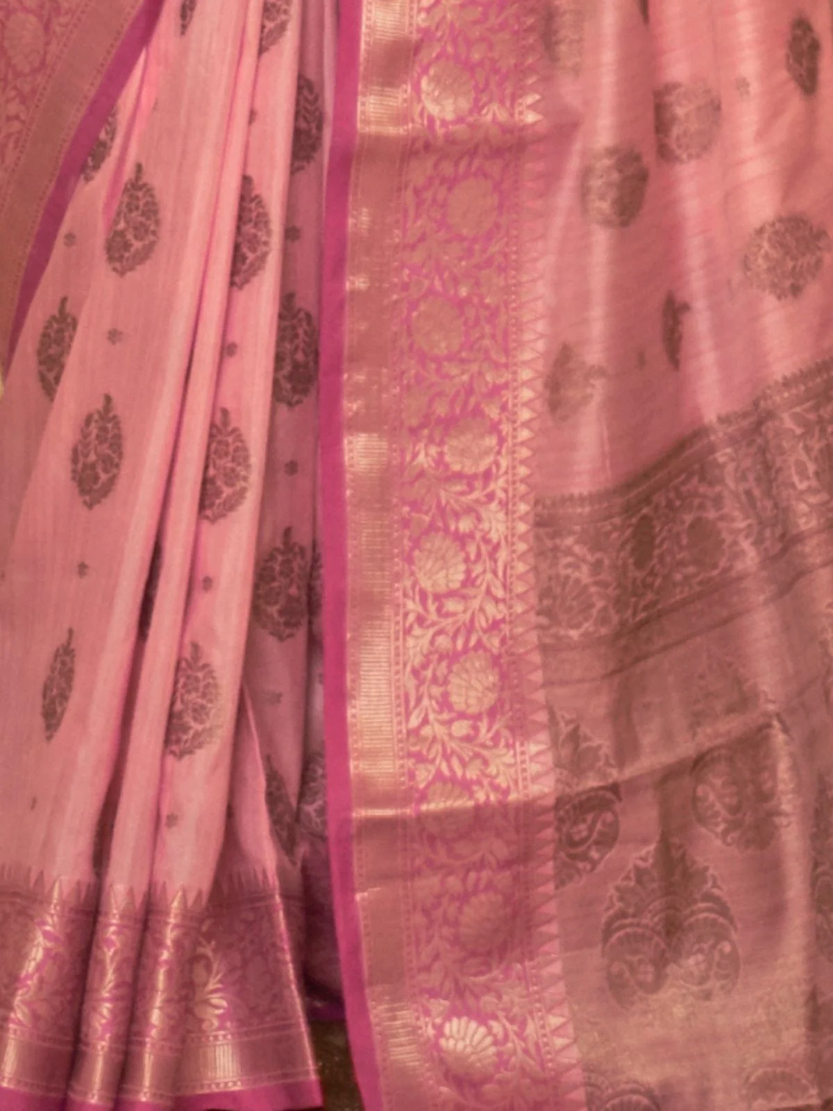 Odette Pink Woven Design Silk Blend Saree With Unstitched Blouse For Women - Image 4
