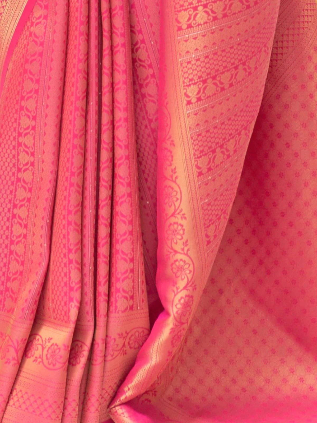 Odette Pink Woven Design Silk Blend Saree With Unstitched Blouse For Women - Image 3