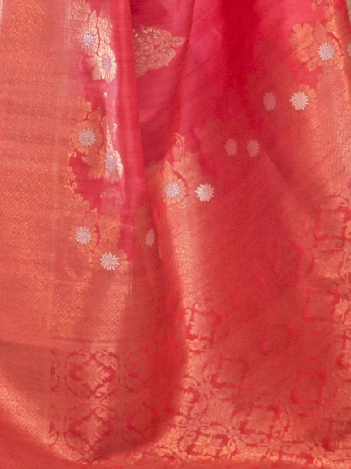 Odette Pink Woven Design Silk Blend Saree With Unstitched Blouse For Women - Image 4