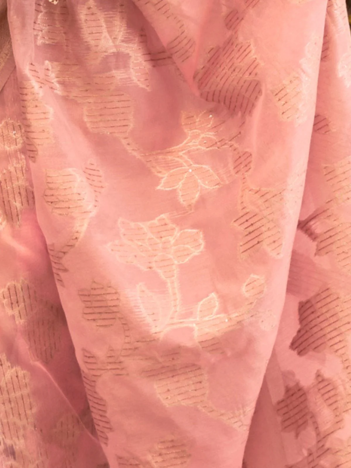 Odette Pink Woven Design Silk Blend Saree With Unstitched Blouse For Women - Image 4