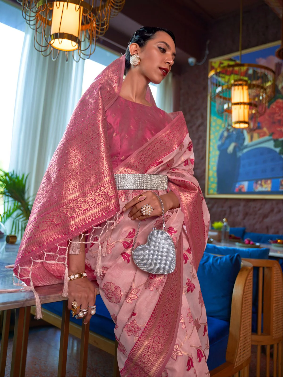 Odette Pink Woven Design Silk Blend Saree With Unstitched Blouse For Women - Image 2