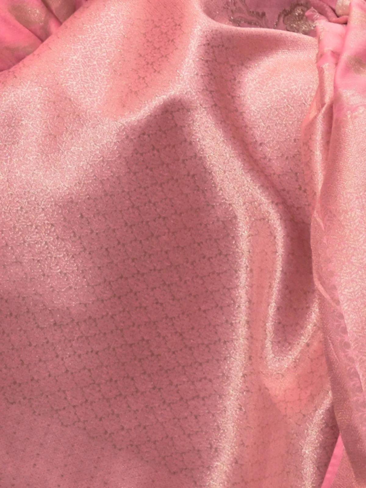 Odette Pink Woven Design Silk Blend Saree With Unstitched Blouse For Women - Image 4