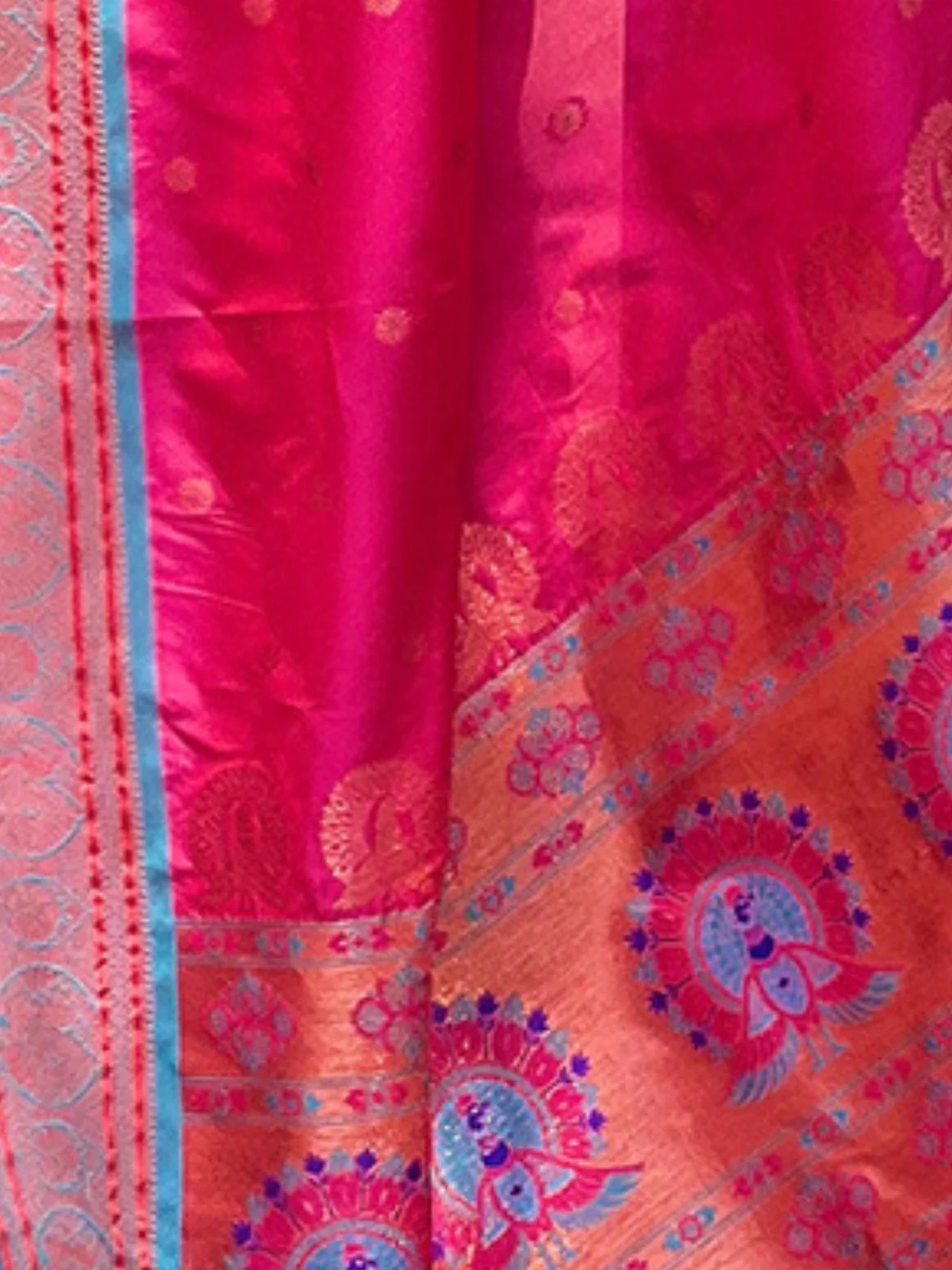 Odette Pink Woven Design Silk Blend Saree With Unstitched Blouse For Women - Image 4
